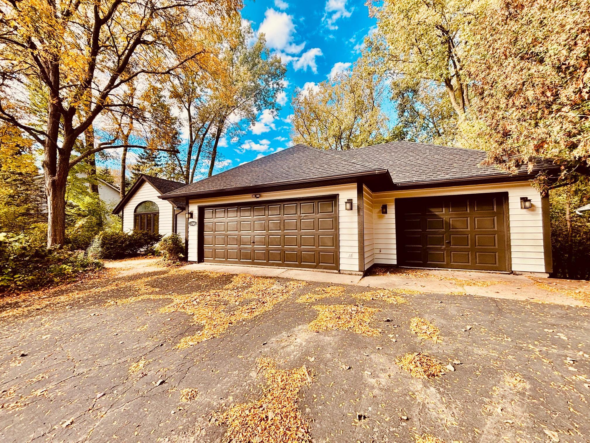 View of Residential at 13505 Elkwood Drive, Apple Valley MN 55124, Apple Valley (17 of 26) - Mike Wilen | Minnesota Team Real Estate