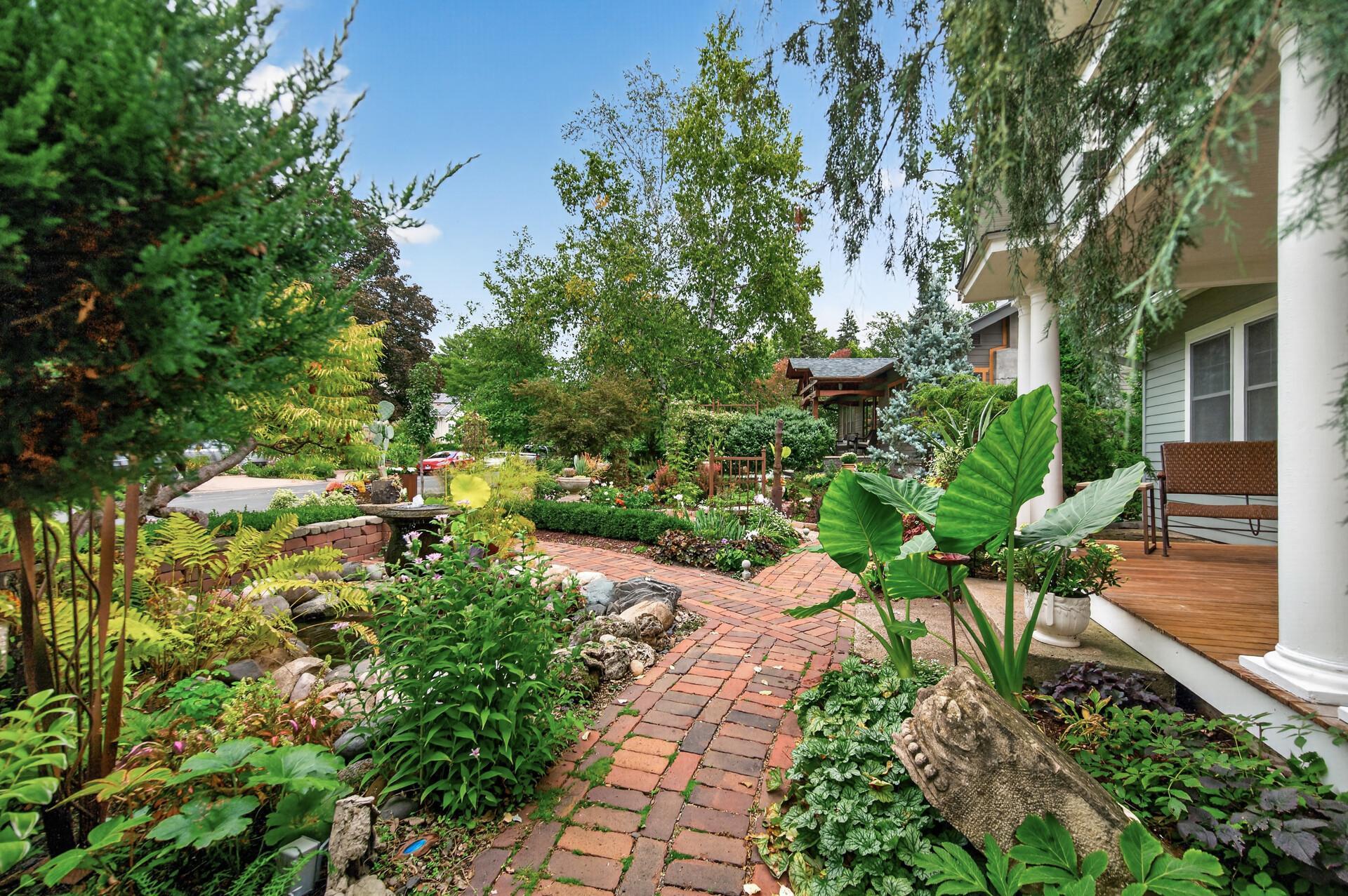 View of Residential at 469 Newton Avenue, Minneapolis MN 55405, Minneapolis (86 of 98) - Mike Wilen | Minnesota Team Real Estate