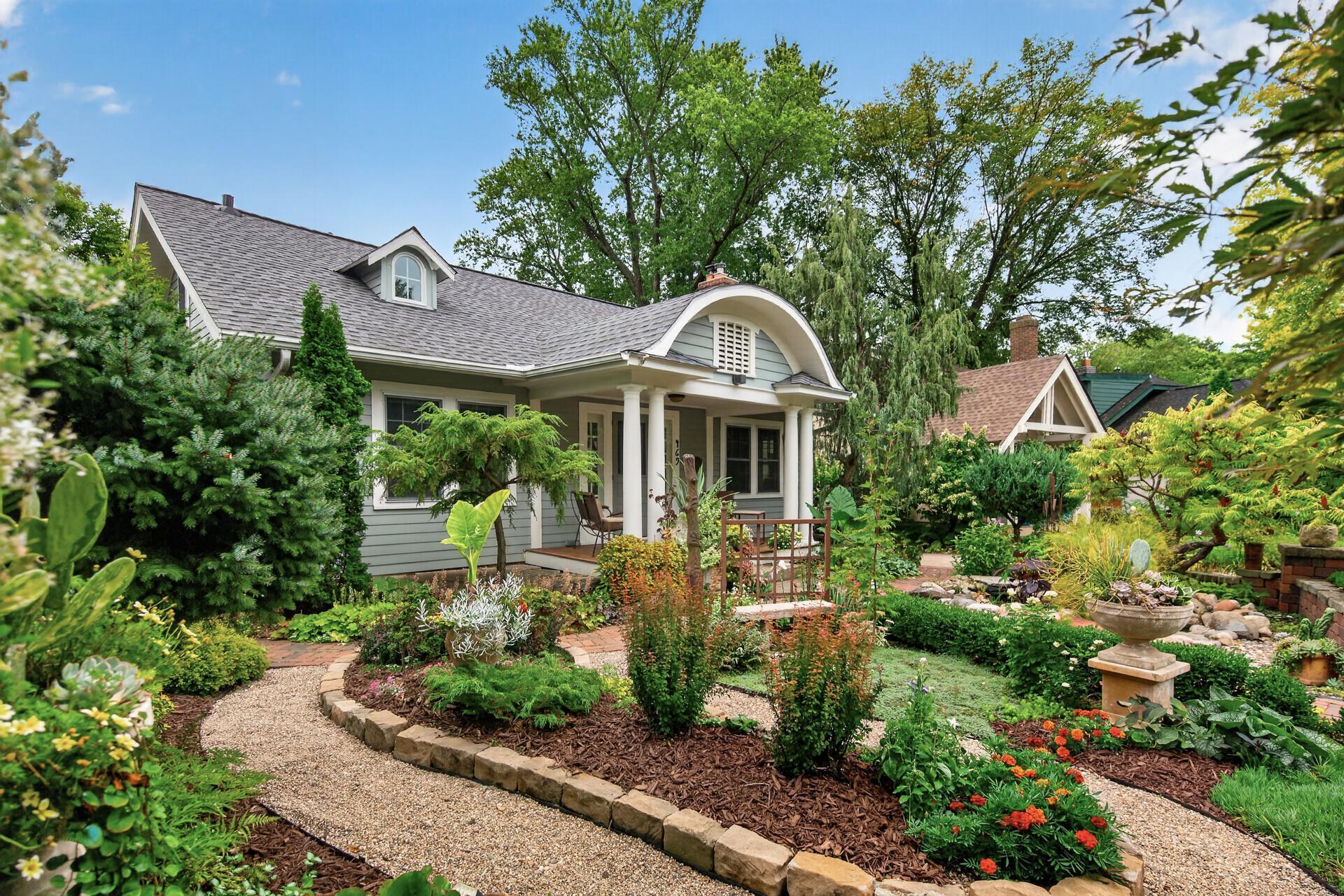 View of Residential at 469 Newton Avenue, Minneapolis MN 55405, Minneapolis (82 of 98) - Mike Wilen | Minnesota Team Real Estate