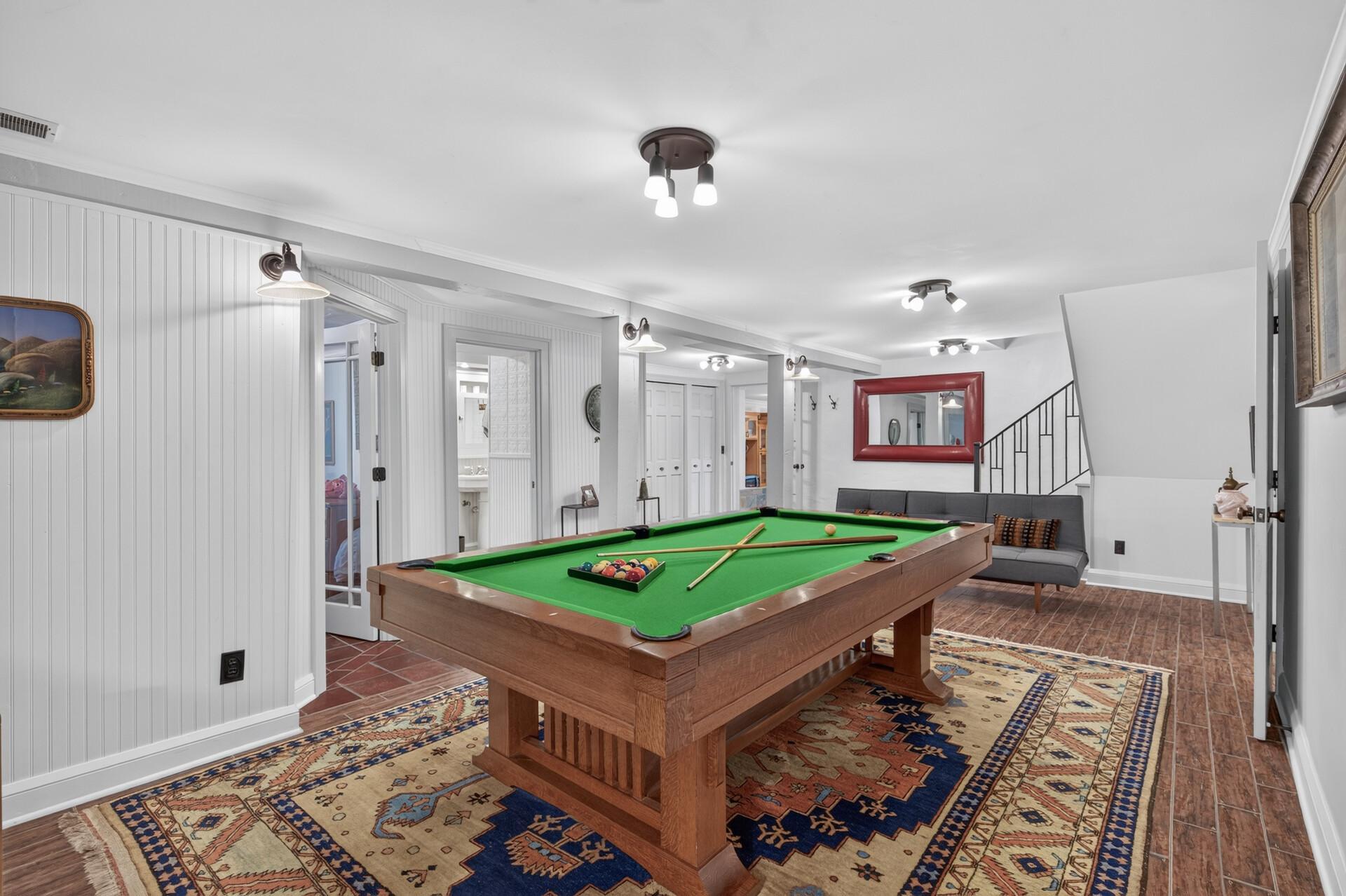 View of Residential at 469 Newton Avenue, Minneapolis MN 55405, Minneapolis (42 of 98) - Mike Wilen | Minnesota Team Real Estate