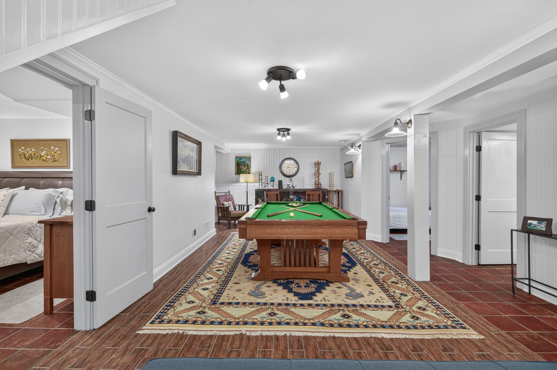 View of Residential at 469 Newton Avenue, Minneapolis MN 55405, Minneapolis (41 of 98) - Mike Wilen | Minnesota Team Real Estate
