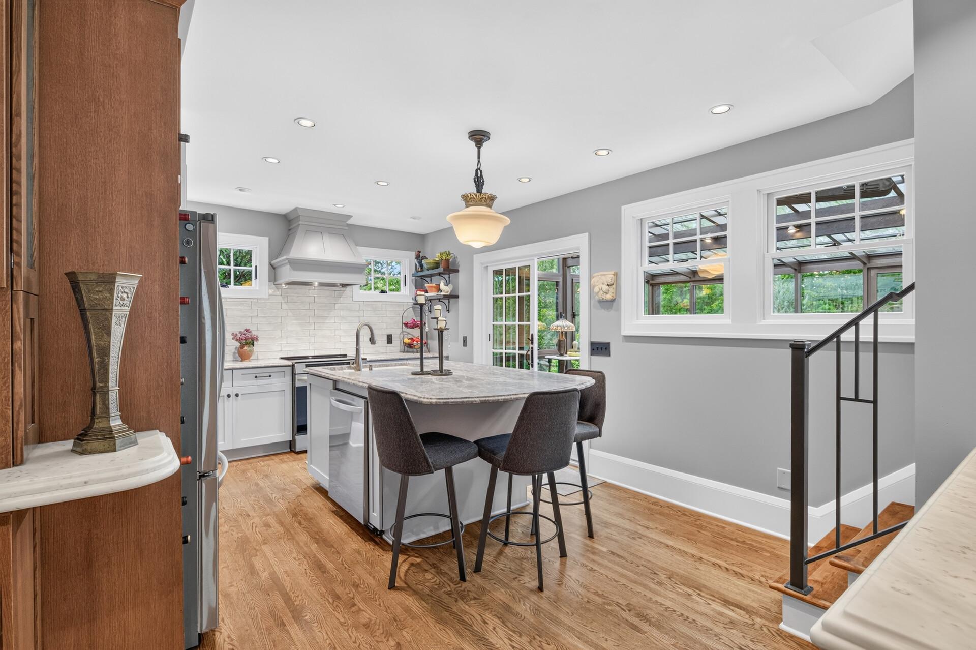 View of Residential at 469 Newton Avenue, Minneapolis MN 55405, Minneapolis (14 of 98) - Mike Wilen | Minnesota Team Real Estate