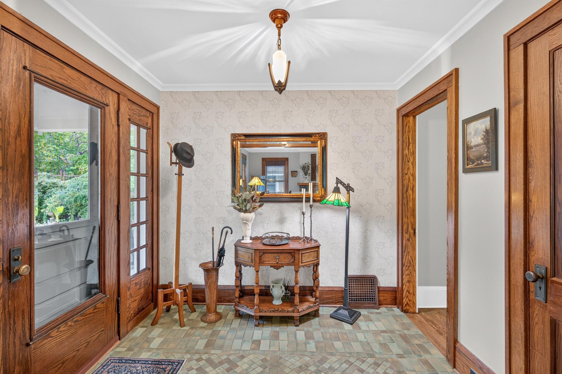 View of Residential at 469 Newton Avenue, Minneapolis MN 55405, Minneapolis (4 of 98) - Mike Wilen | Minnesota Team Real Estate