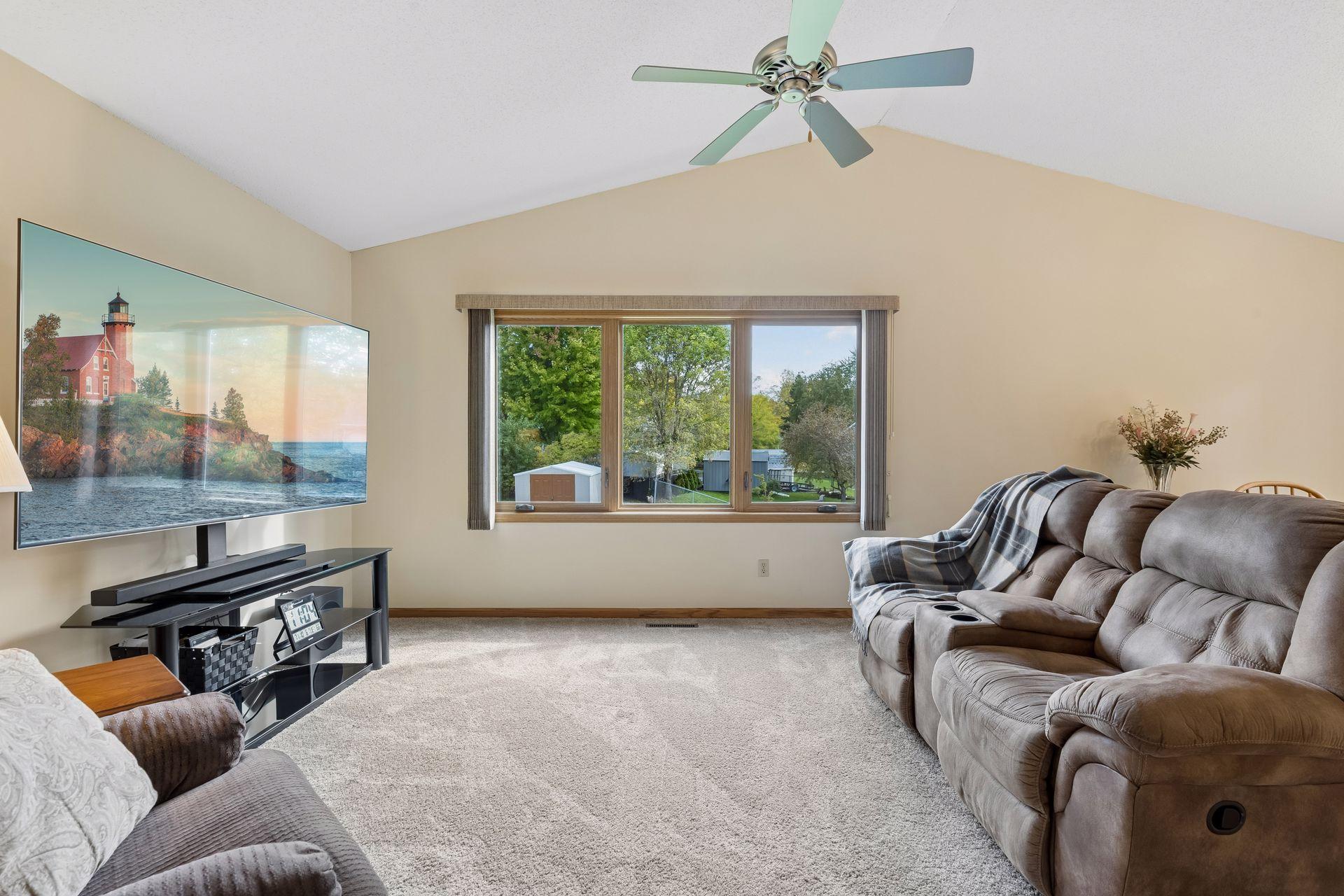 View of Residential at 11910 44th Avenue, Plymouth MN 55442, Plymouth (24 of 41) - Mike Wilen | Minnesota Team Real Estate