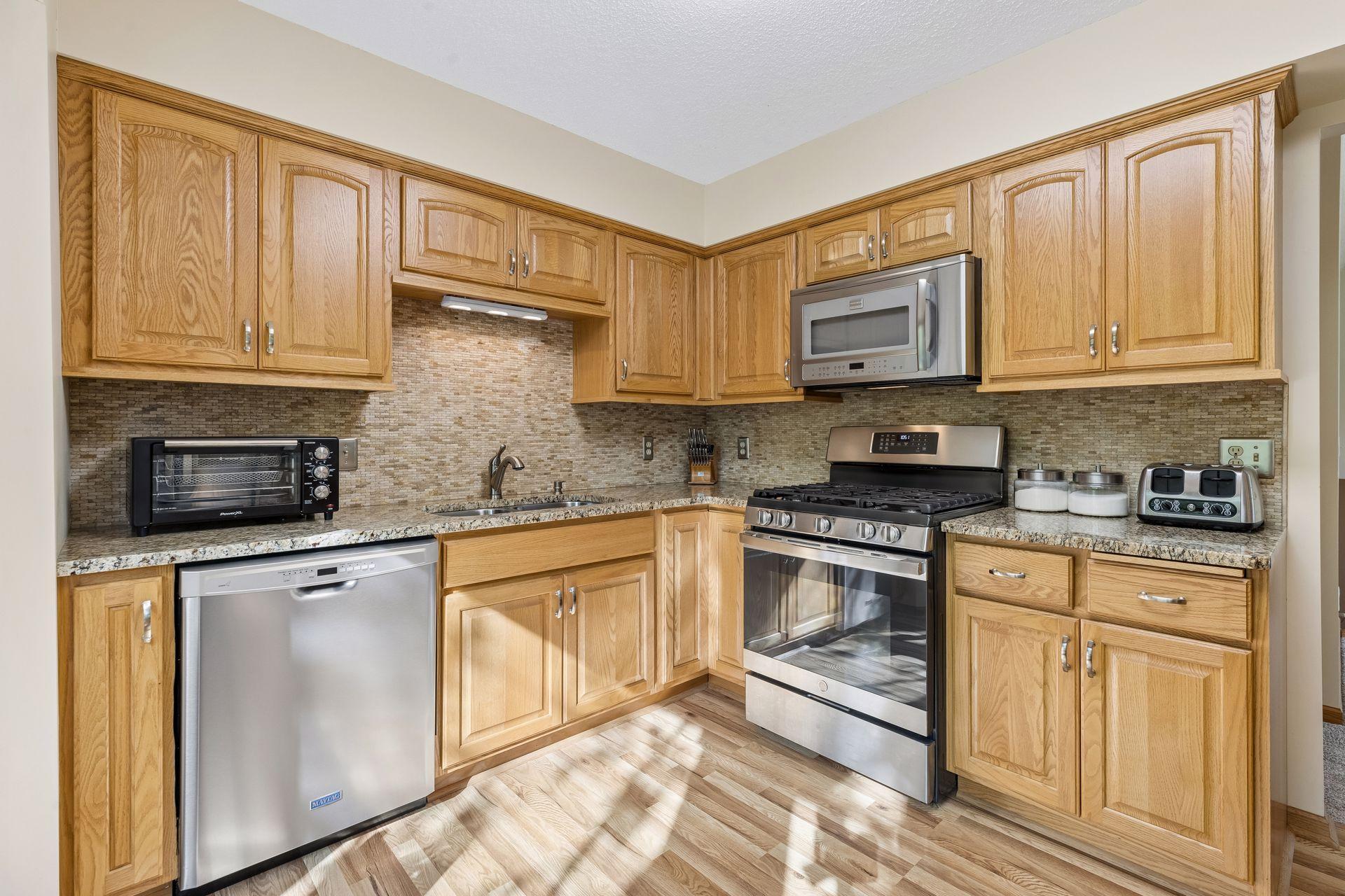 View of Residential at 11910 44th Avenue, Plymouth MN 55442, Plymouth (13 of 41) - Mike Wilen | Minnesota Team Real Estate