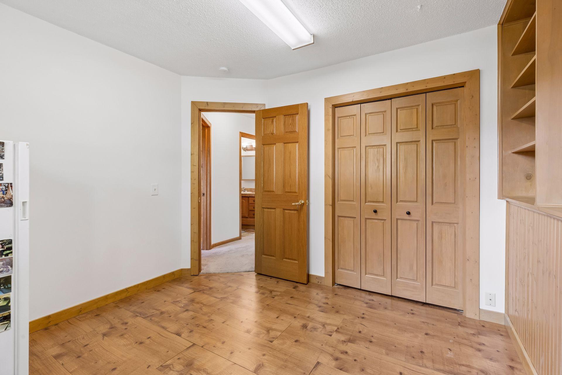 View of Residential at 11910 44th Avenue, Plymouth MN 55442, Plymouth (31 of 41) - Mike Wilen | Minnesota Team Real Estate