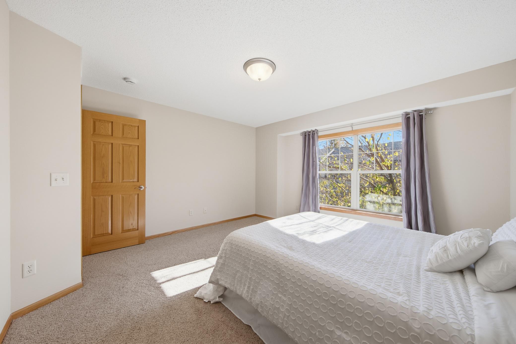 View of Residential at 11640 Prospect Curve, Woodbury MN 55129, Woodbury (17 of 46) - Mike Wilen | Minnesota Team Real Estate