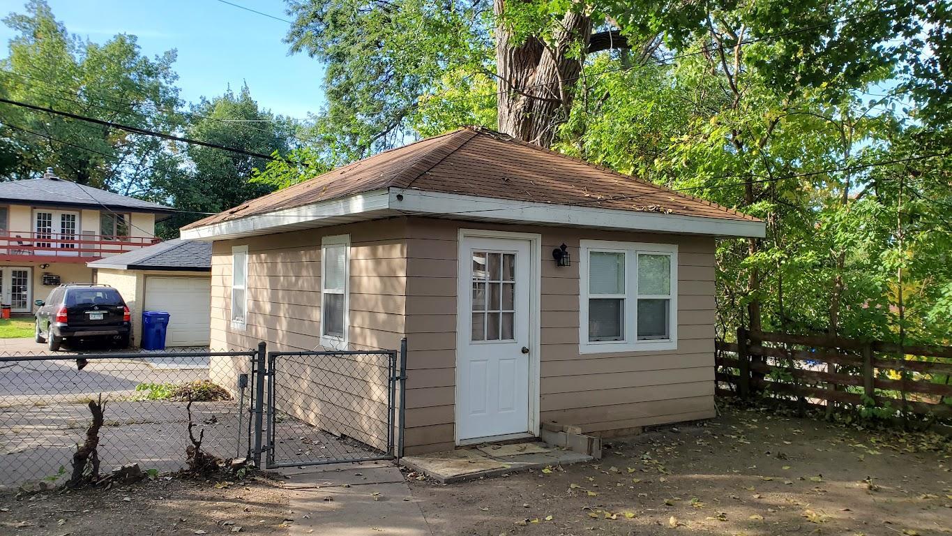 View of Residential at 2128 Bush Avenue, Saint Paul MN 55119, Saint Paul (25 of 30) - Mike Wilen | Minnesota Team Real Estate
