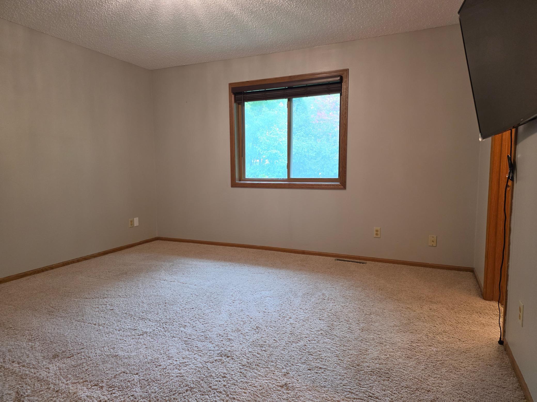 View of Residential at 1621 Knox Circle, Burnsville MN 55337, Burnsville (11 of 24) - Mike Wilen | Minnesota Team Real Estate