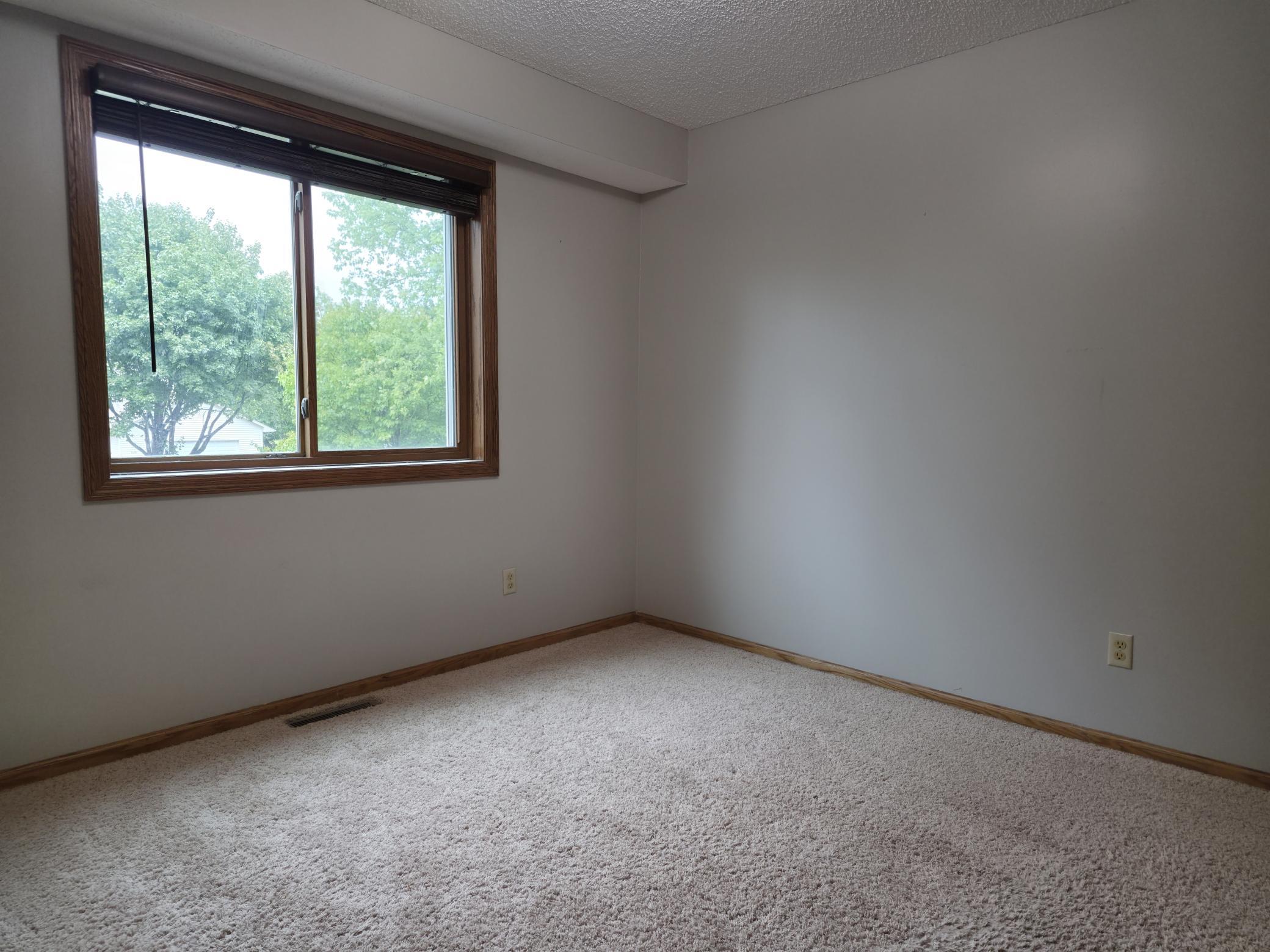 View of Residential at 1621 Knox Circle, Burnsville MN 55337, Burnsville (12 of 24) - Mike Wilen | Minnesota Team Real Estate