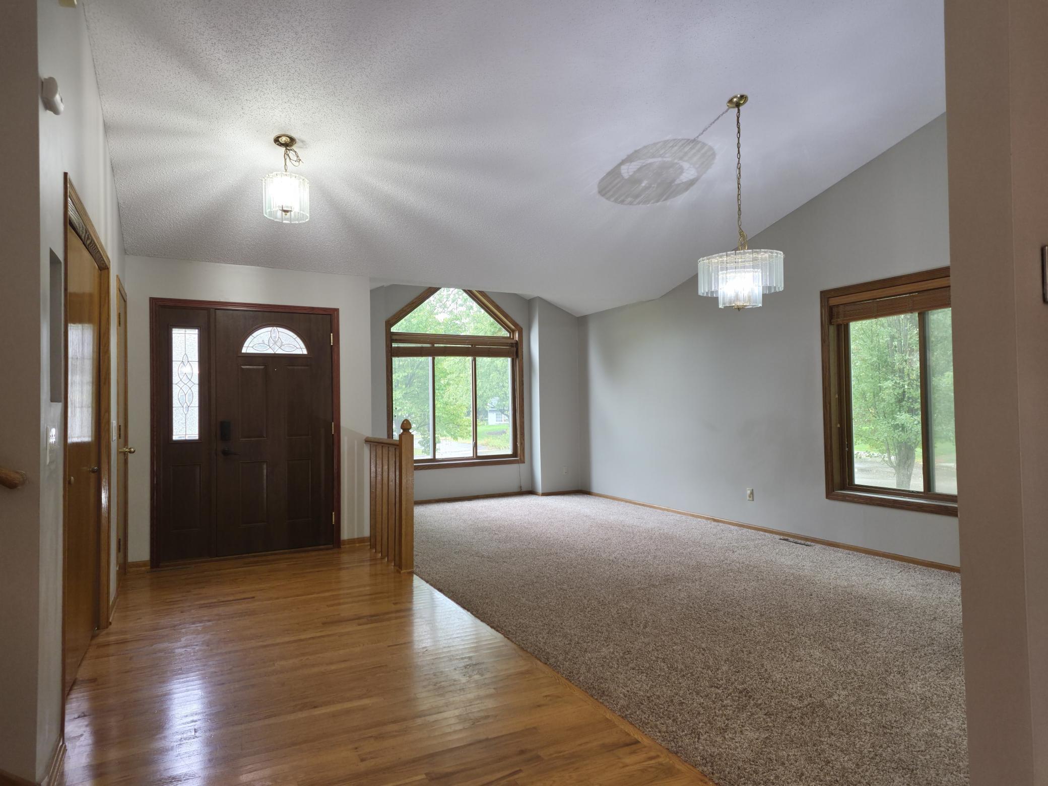 View of Residential at 1621 Knox Circle, Burnsville MN 55337, Burnsville (5 of 24) - Mike Wilen | Minnesota Team Real Estate