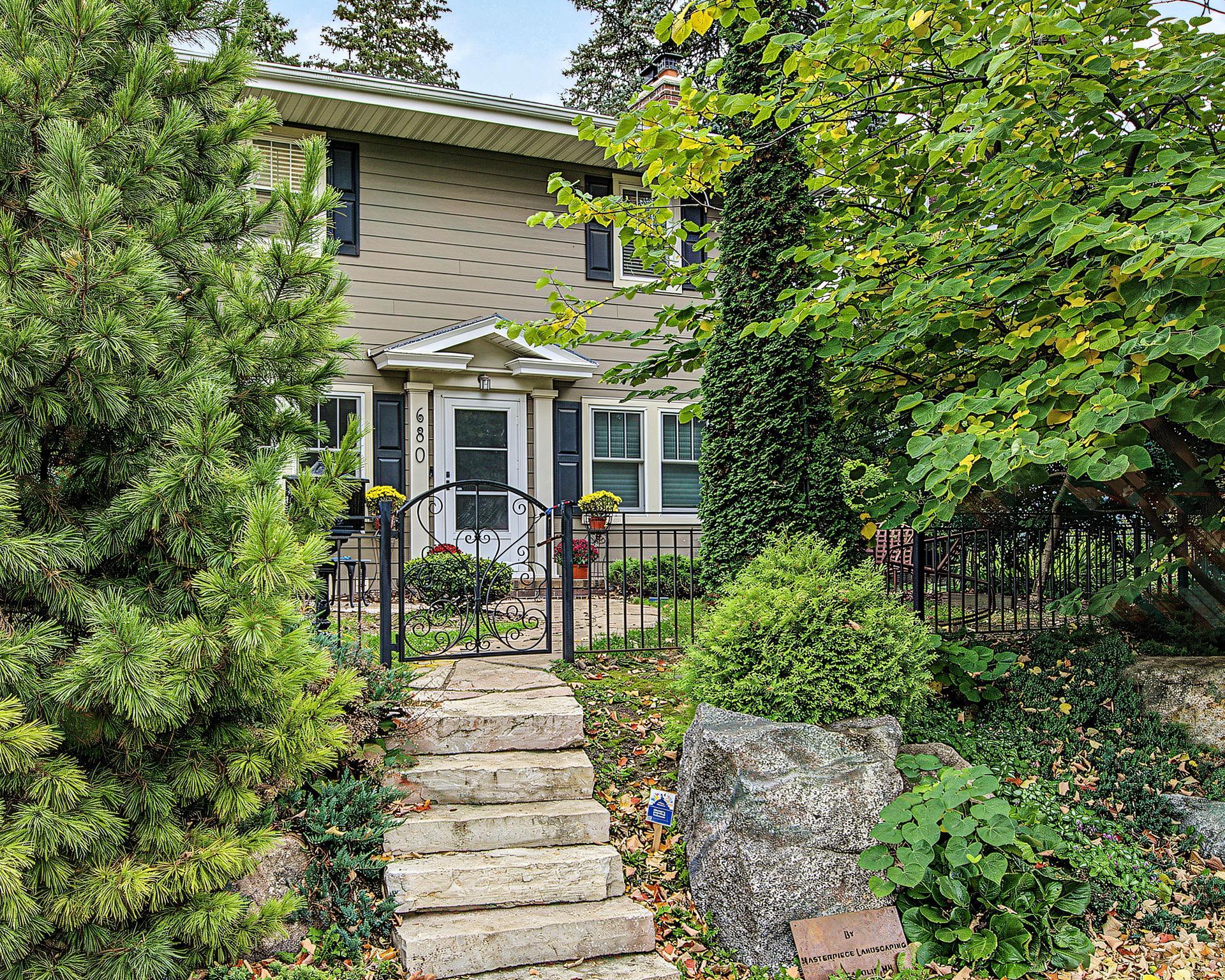 View of Residential at 680 Chippewa Avenue, Saint Paul MN 55107, Saint Paul (10 of 13) - Mike Wilen | Minnesota Team Real Estate