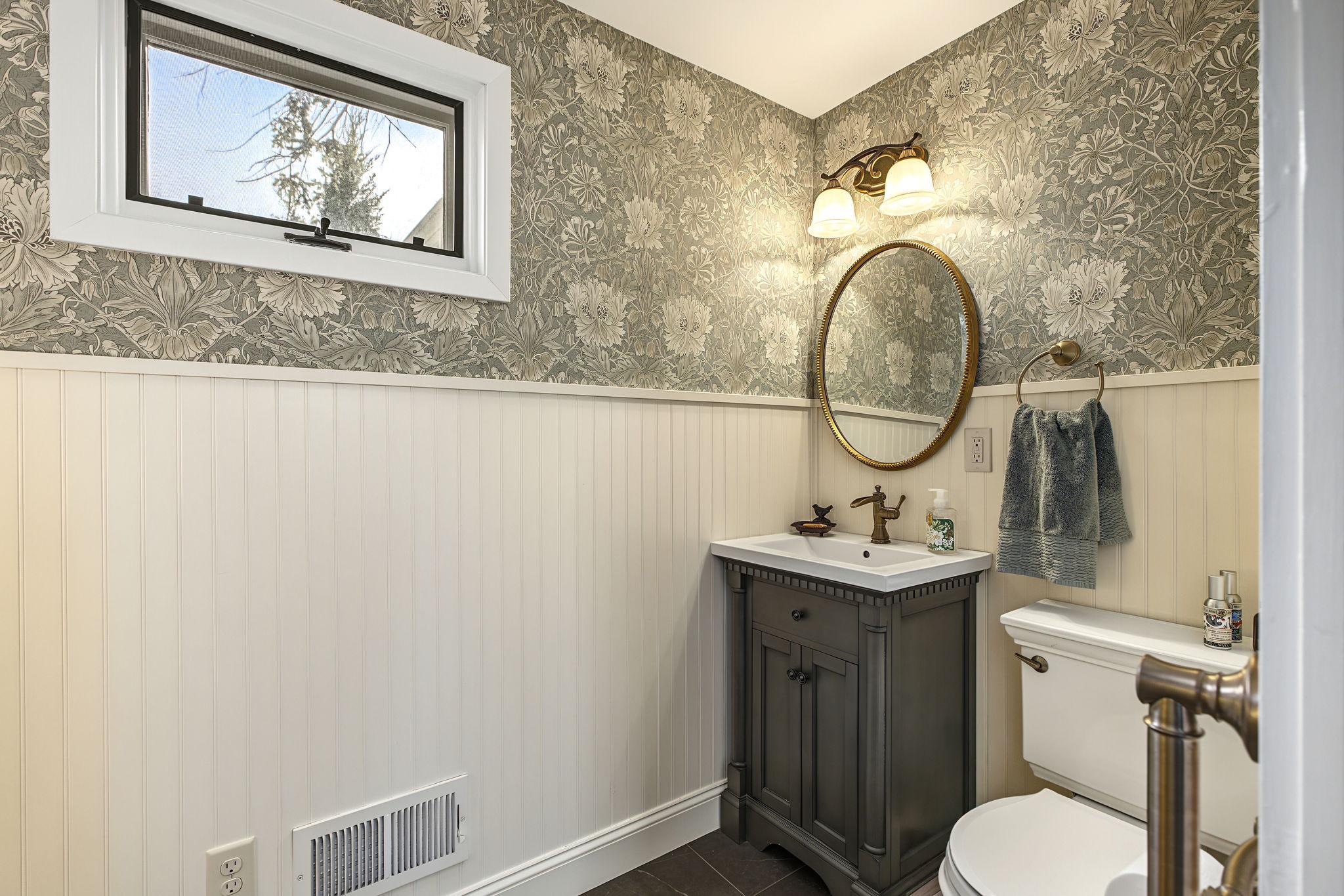 View of Residential at 680 Chippewa Avenue, Saint Paul MN 55107, Saint Paul (50 of 89) - Mike Wilen | Minnesota Team Real Estate