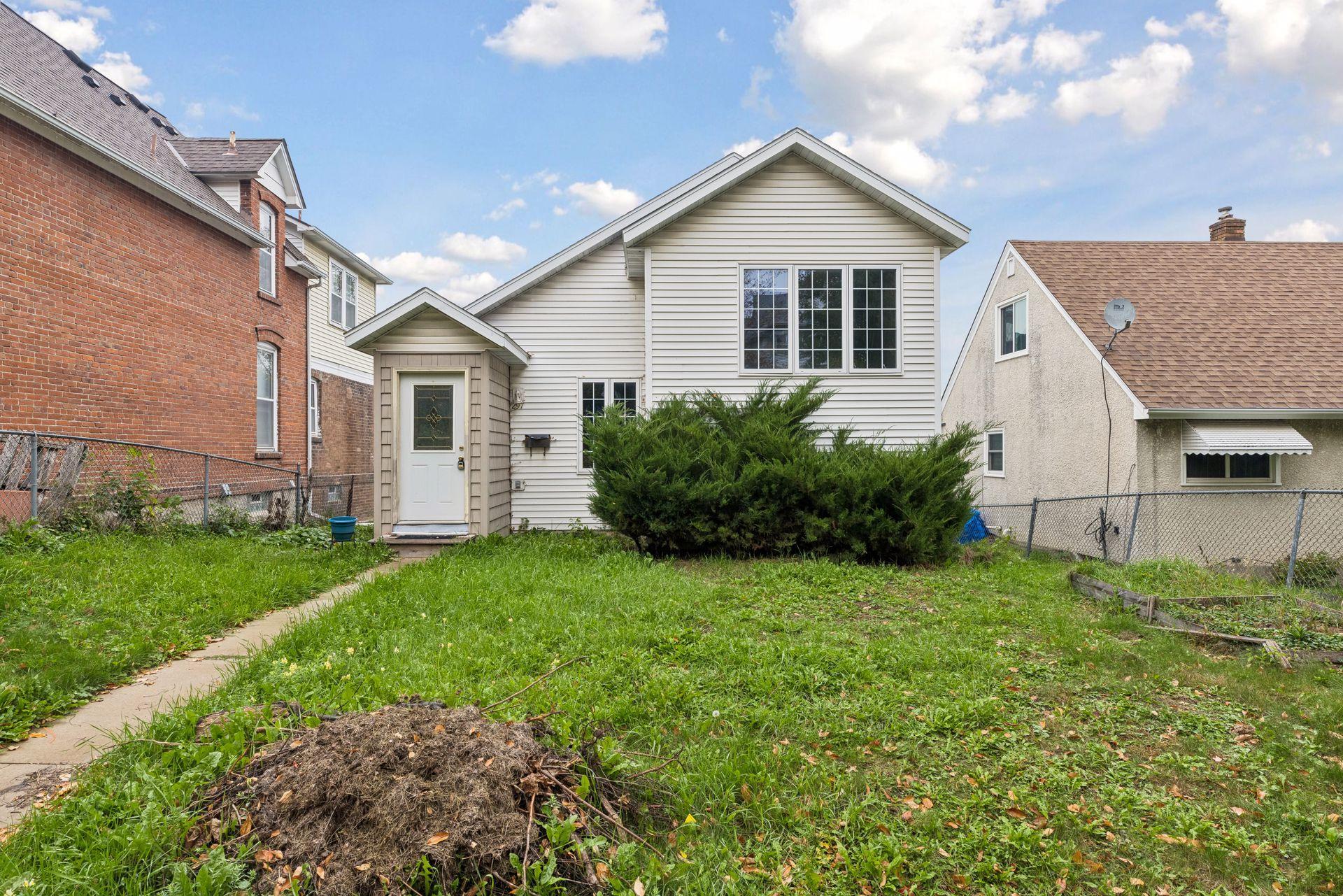 View of Single Family at 297 Morton Street, Saint Paul - Mike Wilen | Minnesota Team Real Estate