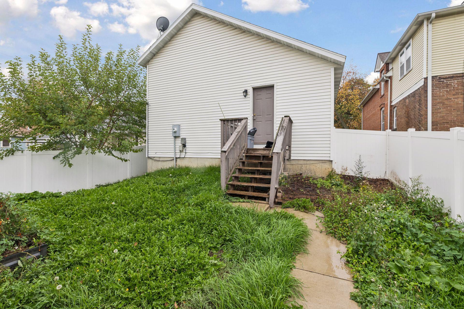 View of Residential at 297 Morton Street, Saint Paul MN 55107, Saint Paul (23 of 24) - Mike Wilen | Minnesota Team Real Estate