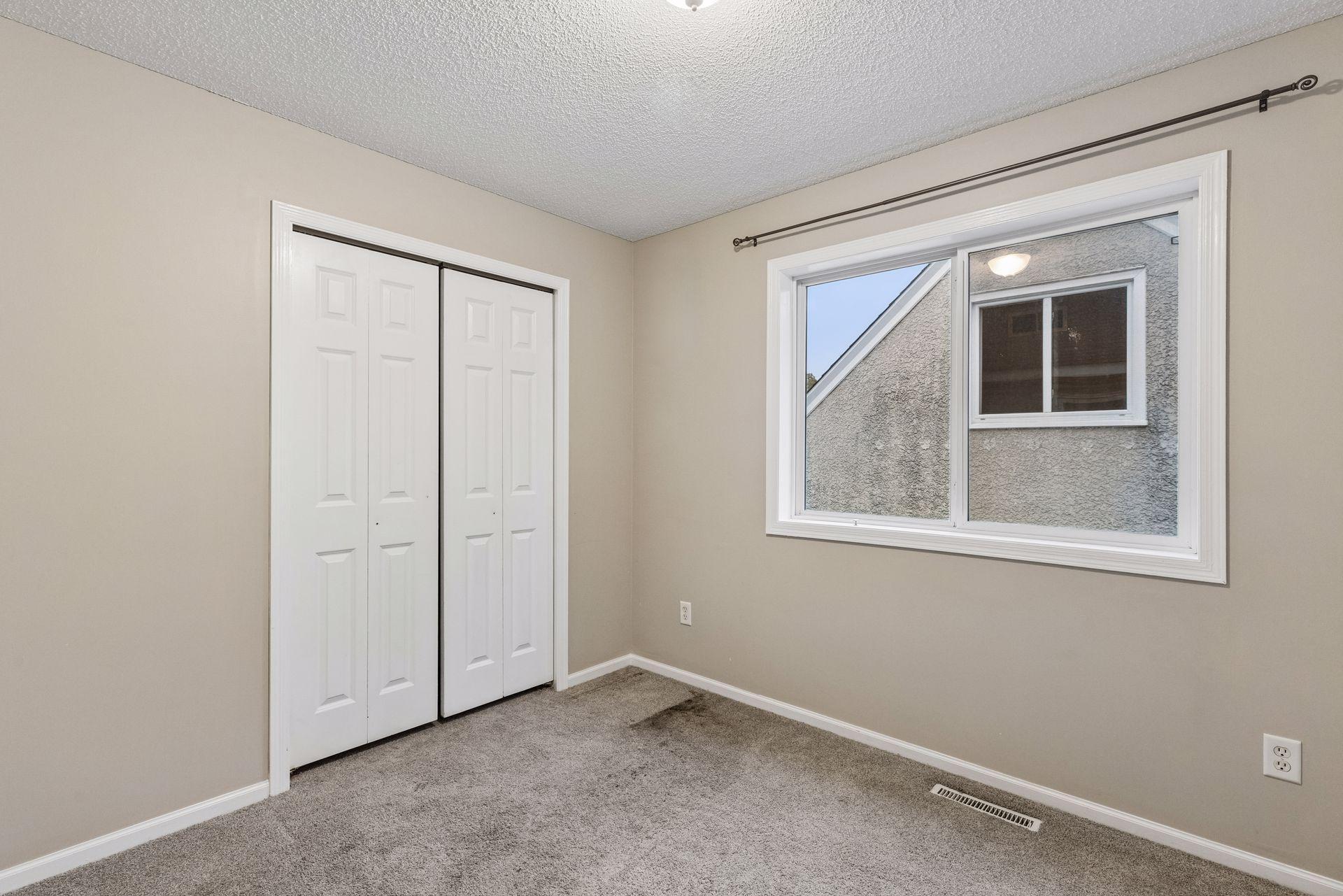 View of Residential at 297 Morton Street, Saint Paul MN 55107, Saint Paul (16 of 24) - Mike Wilen | Minnesota Team Real Estate