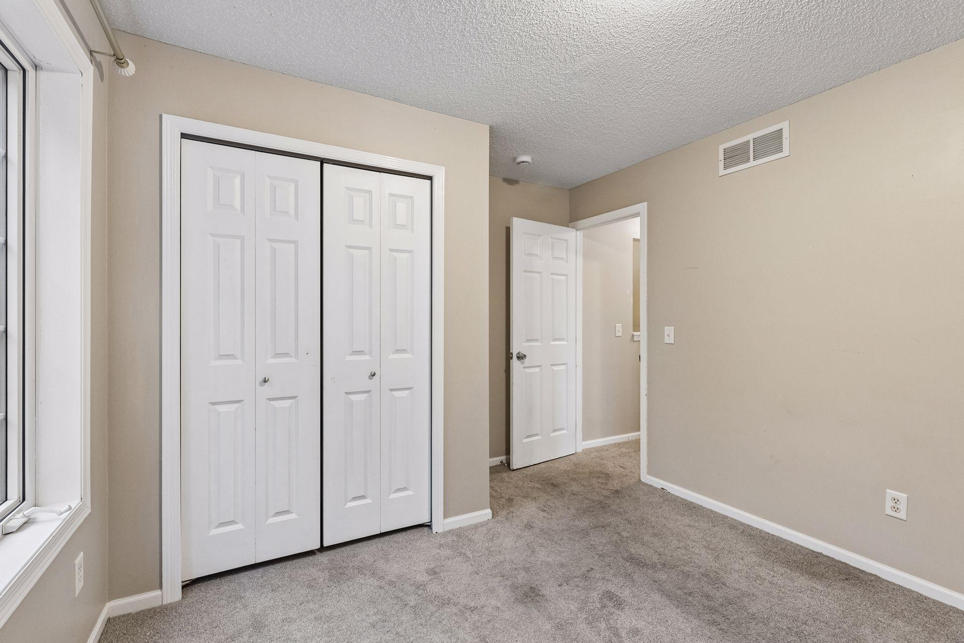 View of Residential at 297 Morton Street, Saint Paul MN 55107, Saint Paul (15 of 24) - Mike Wilen | Minnesota Team Real Estate