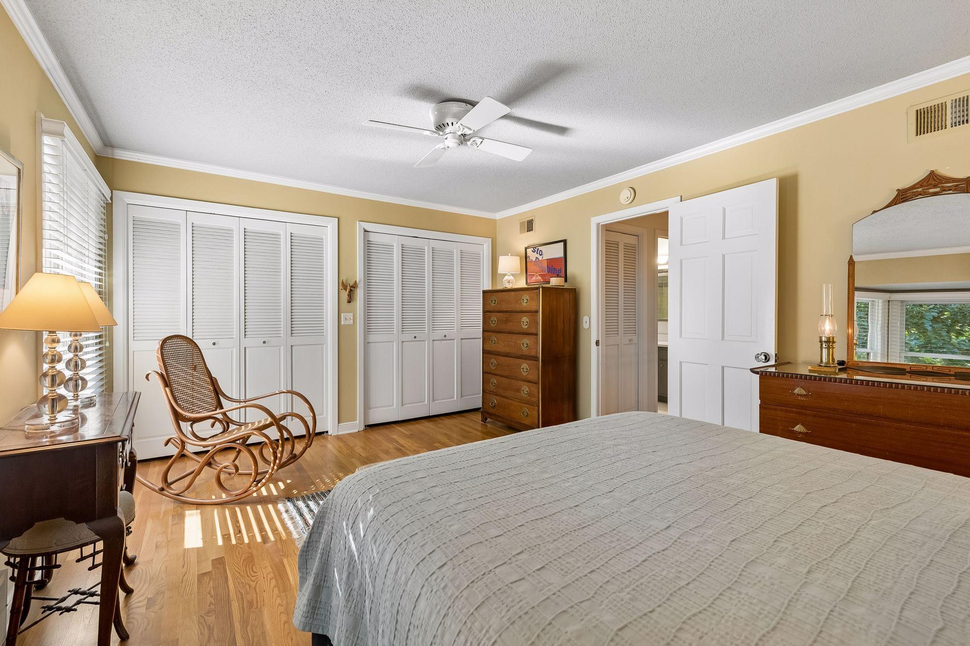 View of Residential at 1931 Emerson Avenue, Minneapolis MN 55403, Minneapolis (16 of 27) - Mike Wilen | Minnesota Team Real Estate