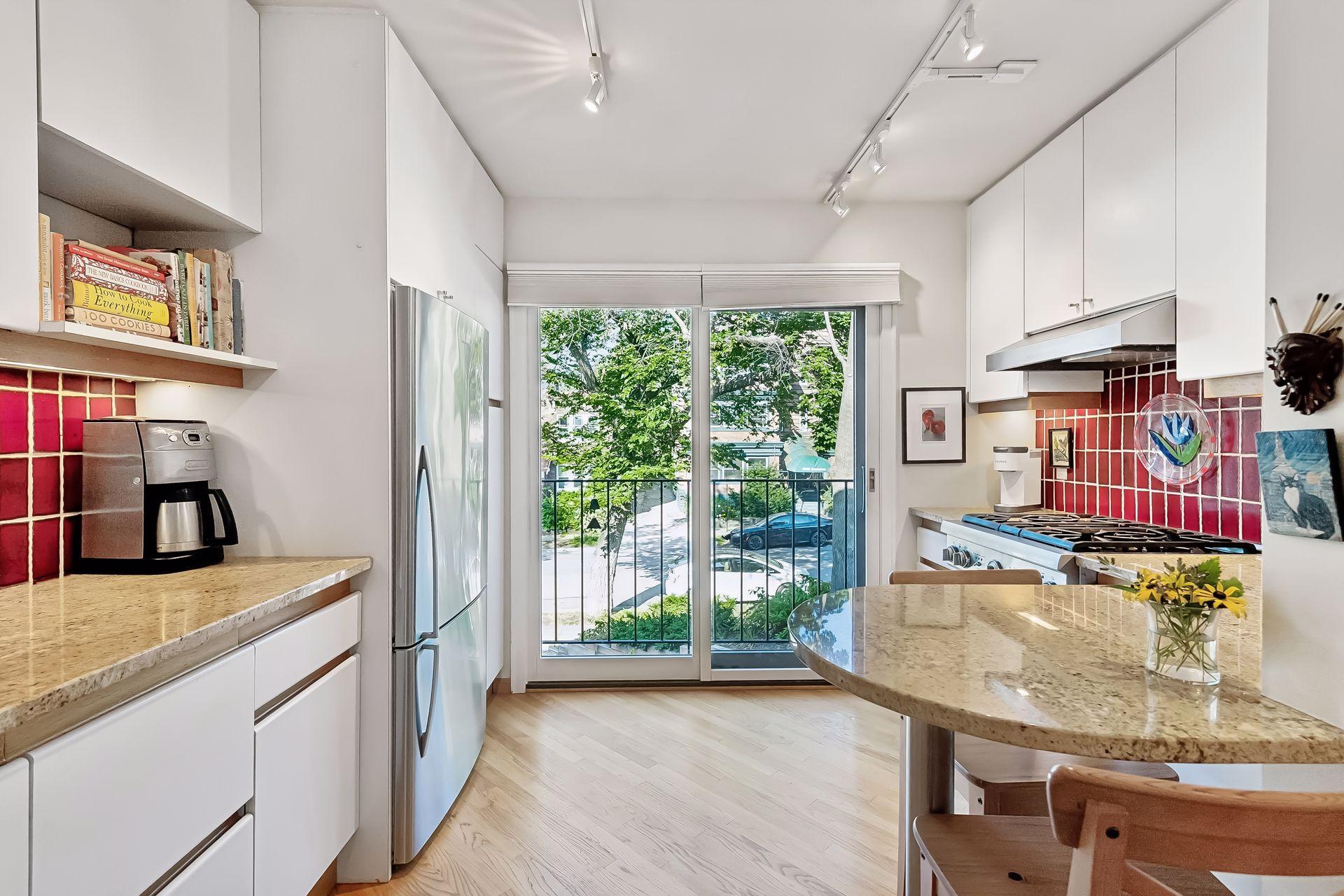 View of Residential at 1931 Emerson Avenue, Minneapolis MN 55403, Minneapolis (6 of 27) - Mike Wilen | Minnesota Team Real Estate