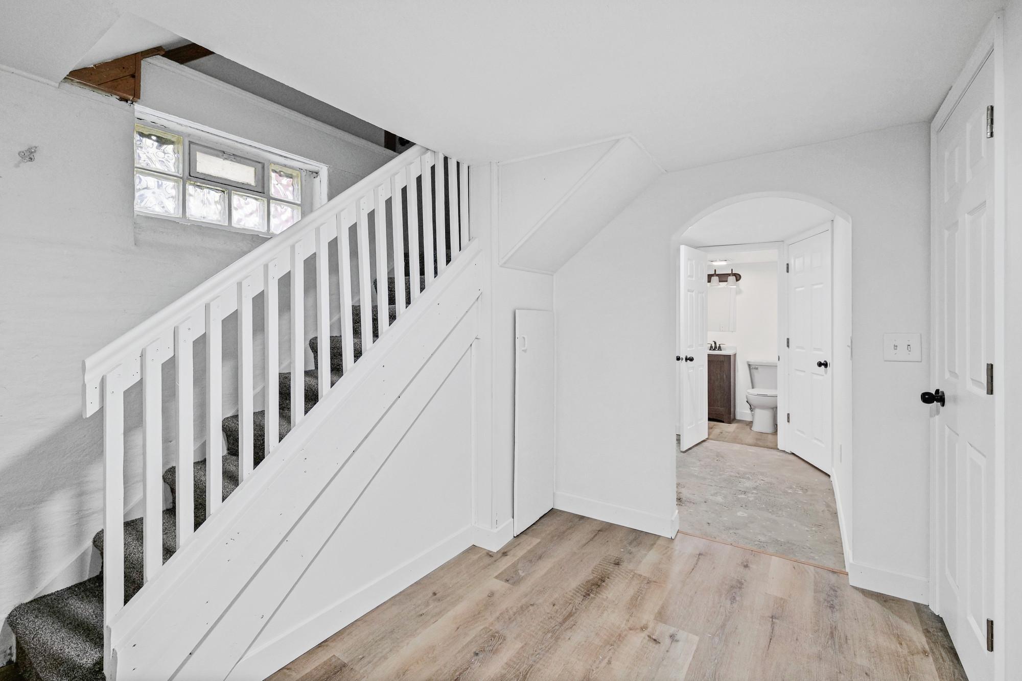 View of Residential at 1227 Thomas Avenue, Saint Paul MN 55104, Saint Paul (37 of 48) - Mike Wilen | Minnesota Team Real Estate
