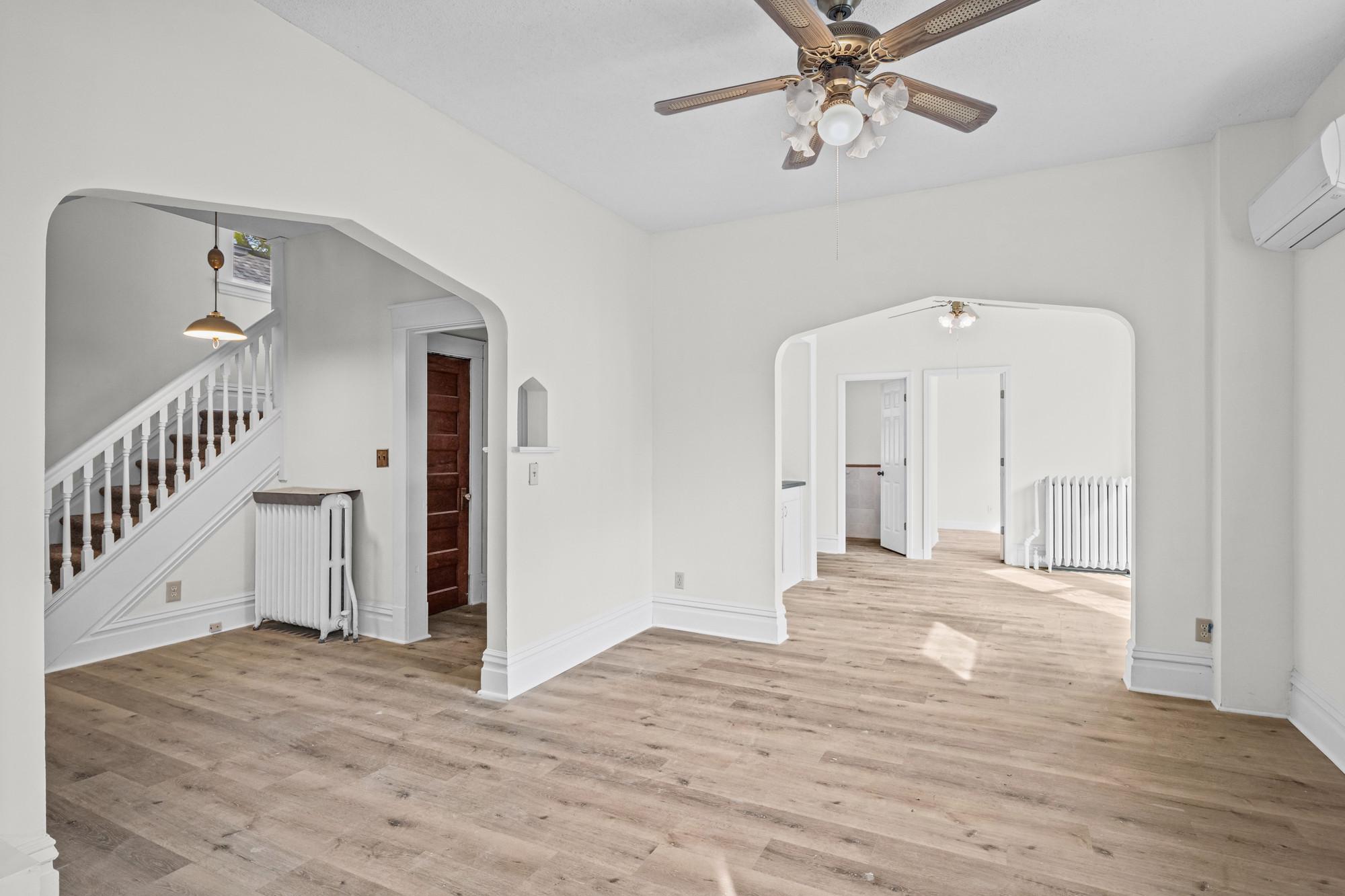 View of Residential at 1227 Thomas Avenue, Saint Paul MN 55104, Saint Paul (9 of 48) - Mike Wilen | Minnesota Team Real Estate