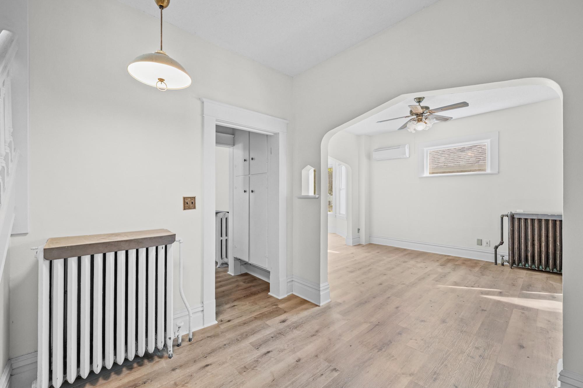 View of Residential at 1227 Thomas Avenue, Saint Paul MN 55104, Saint Paul (7 of 48) - Mike Wilen | Minnesota Team Real Estate