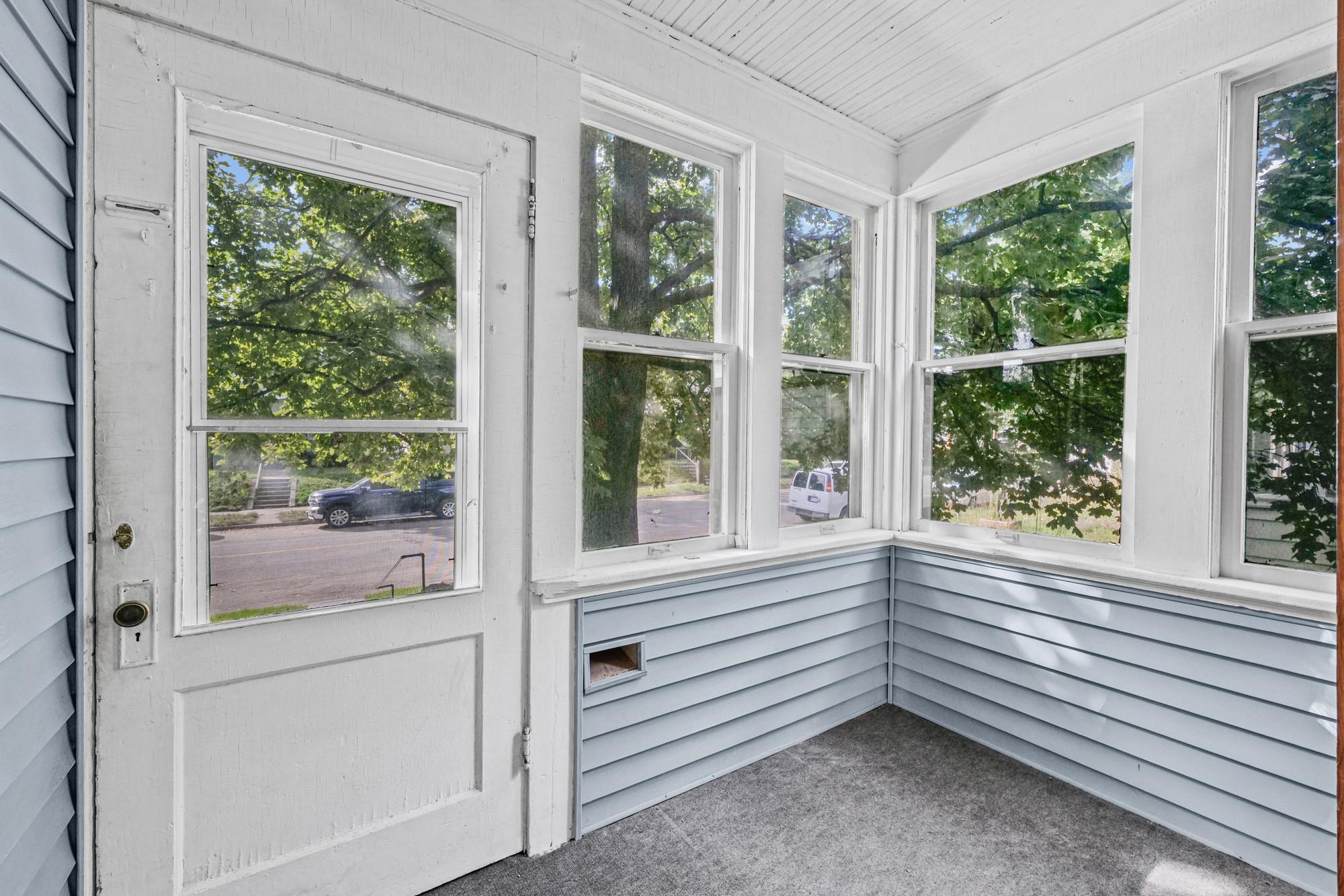 View of Residential at 1227 Thomas Avenue, Saint Paul MN 55104, Saint Paul (5 of 48) - Mike Wilen | Minnesota Team Real Estate