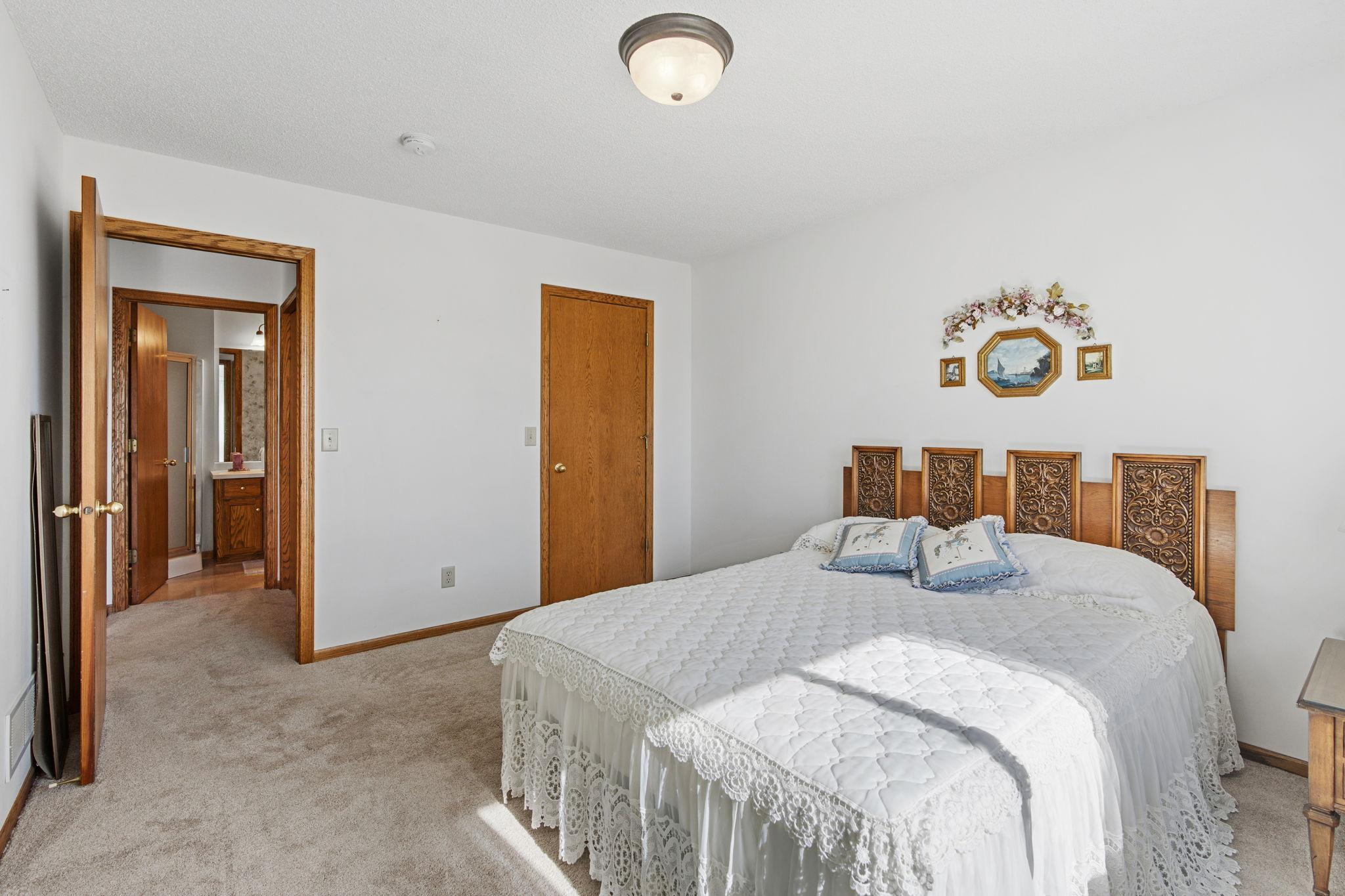 View of Residential at 1649 Lakeridge Way, Waconia MN 55387, Waconia (27 of 39) - Mike Wilen | Minnesota Team Real Estate