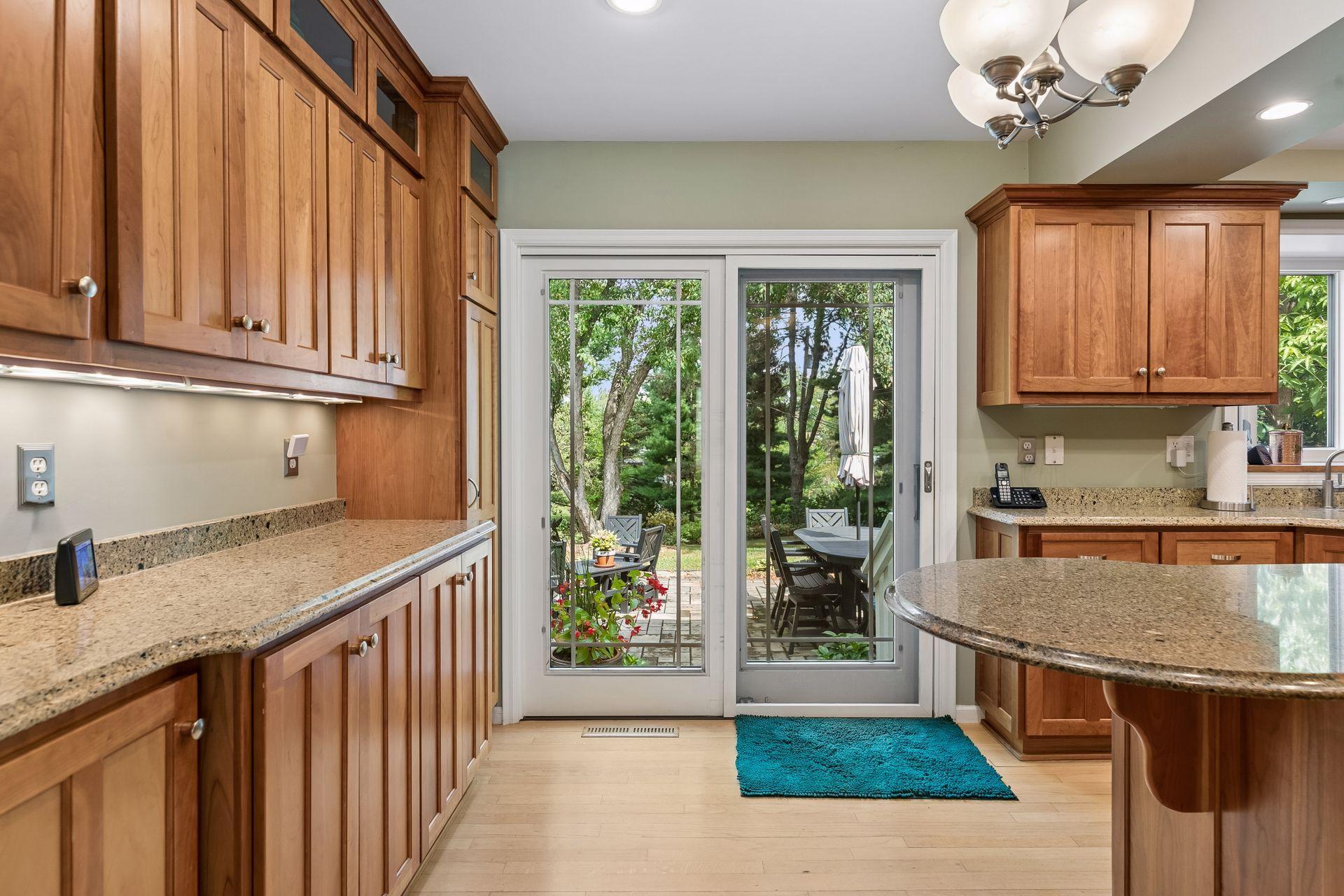 View of Residential at 991 Caren Court, Mendota Heights MN 55118, Mendota Heights (18 of 54) - Mike Wilen | Minnesota Team Real Estate