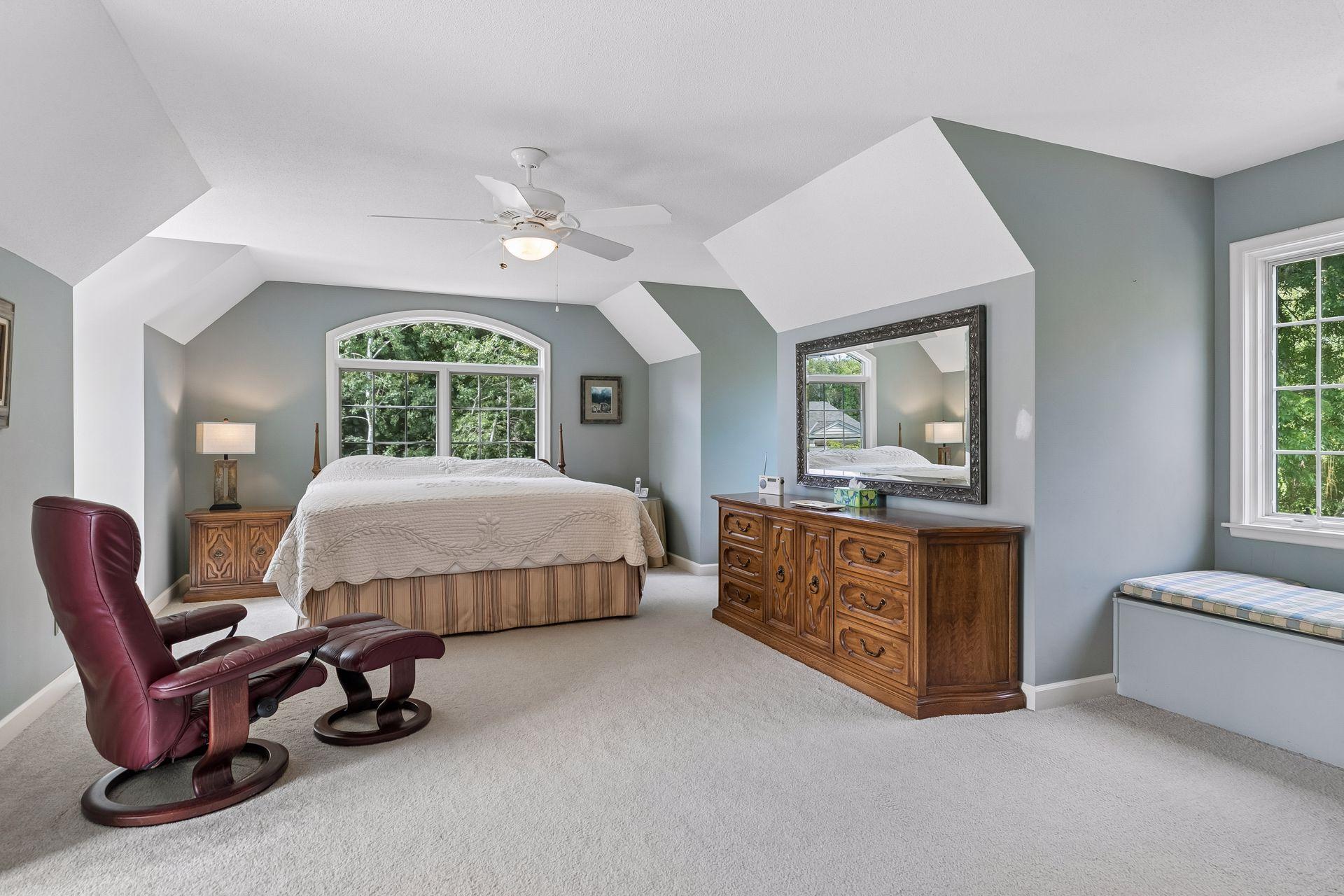 View of Residential at 991 Caren Court, Mendota Heights MN 55118, Mendota Heights (22 of 54) - Mike Wilen | Minnesota Team Real Estate