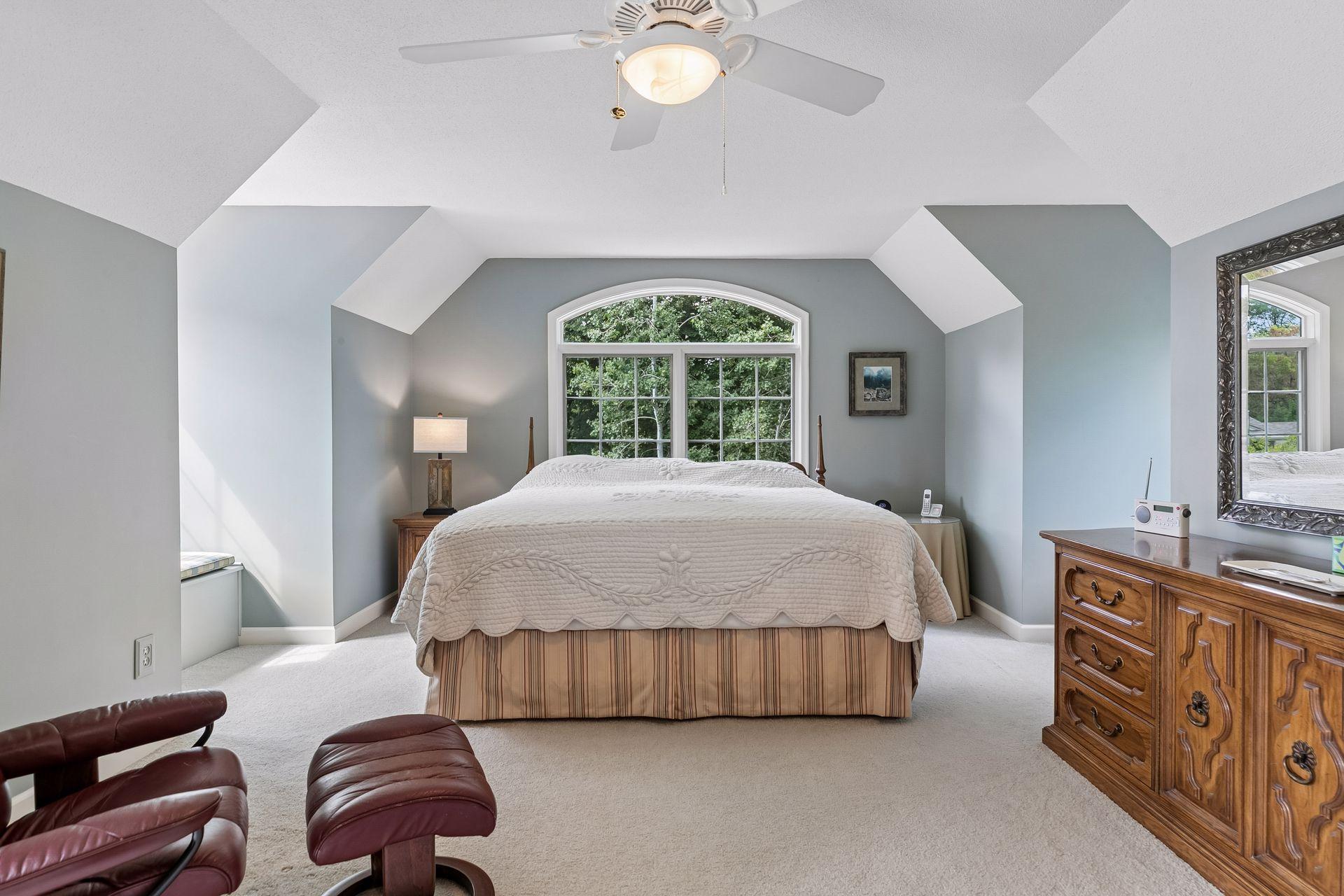 View of Residential at 991 Caren Court, Mendota Heights MN 55118, Mendota Heights (23 of 54) - Mike Wilen | Minnesota Team Real Estate