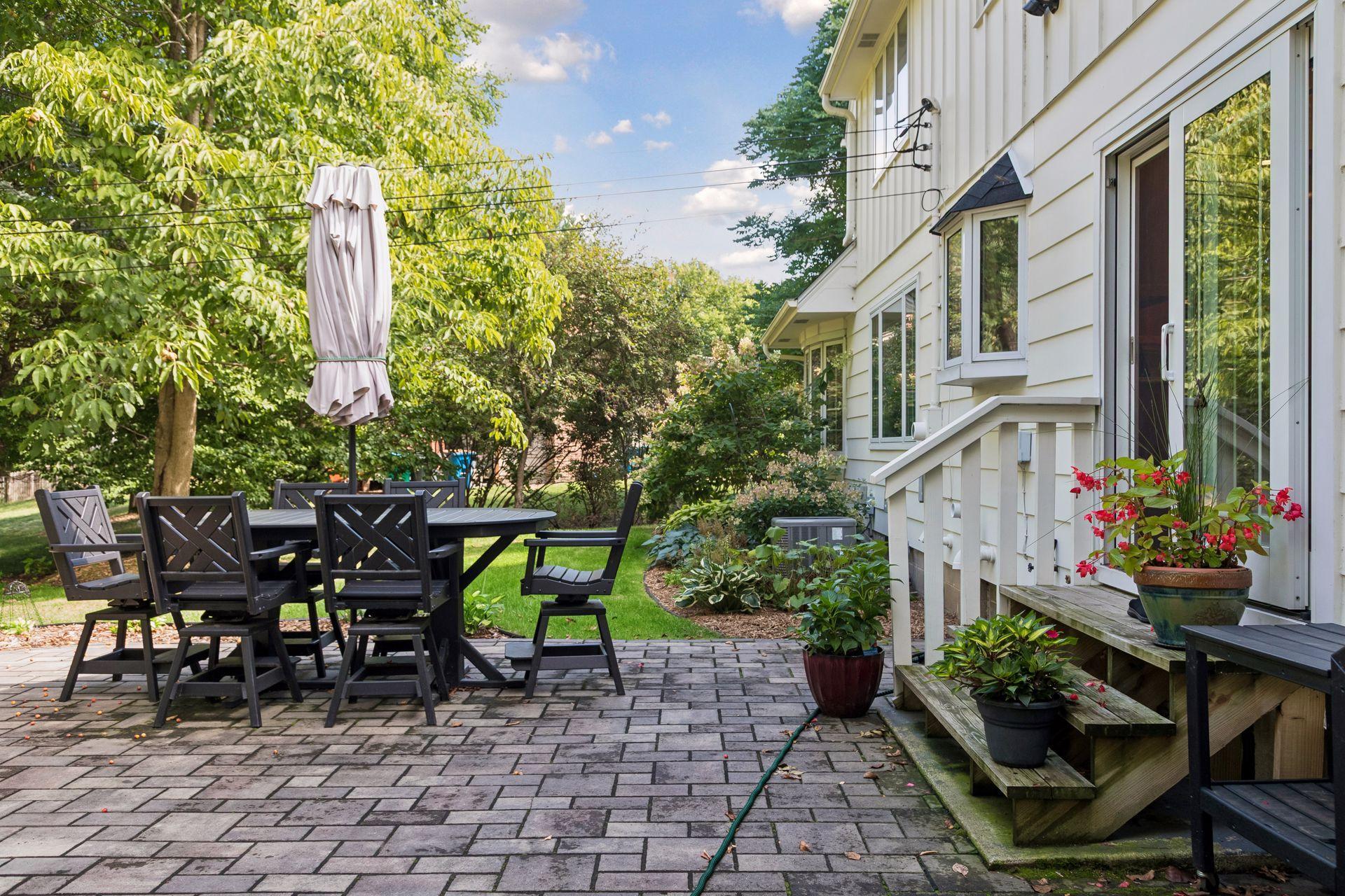 View of Residential at 991 Caren Court, Mendota Heights MN 55118, Mendota Heights (41 of 54) - Mike Wilen | Minnesota Team Real Estate