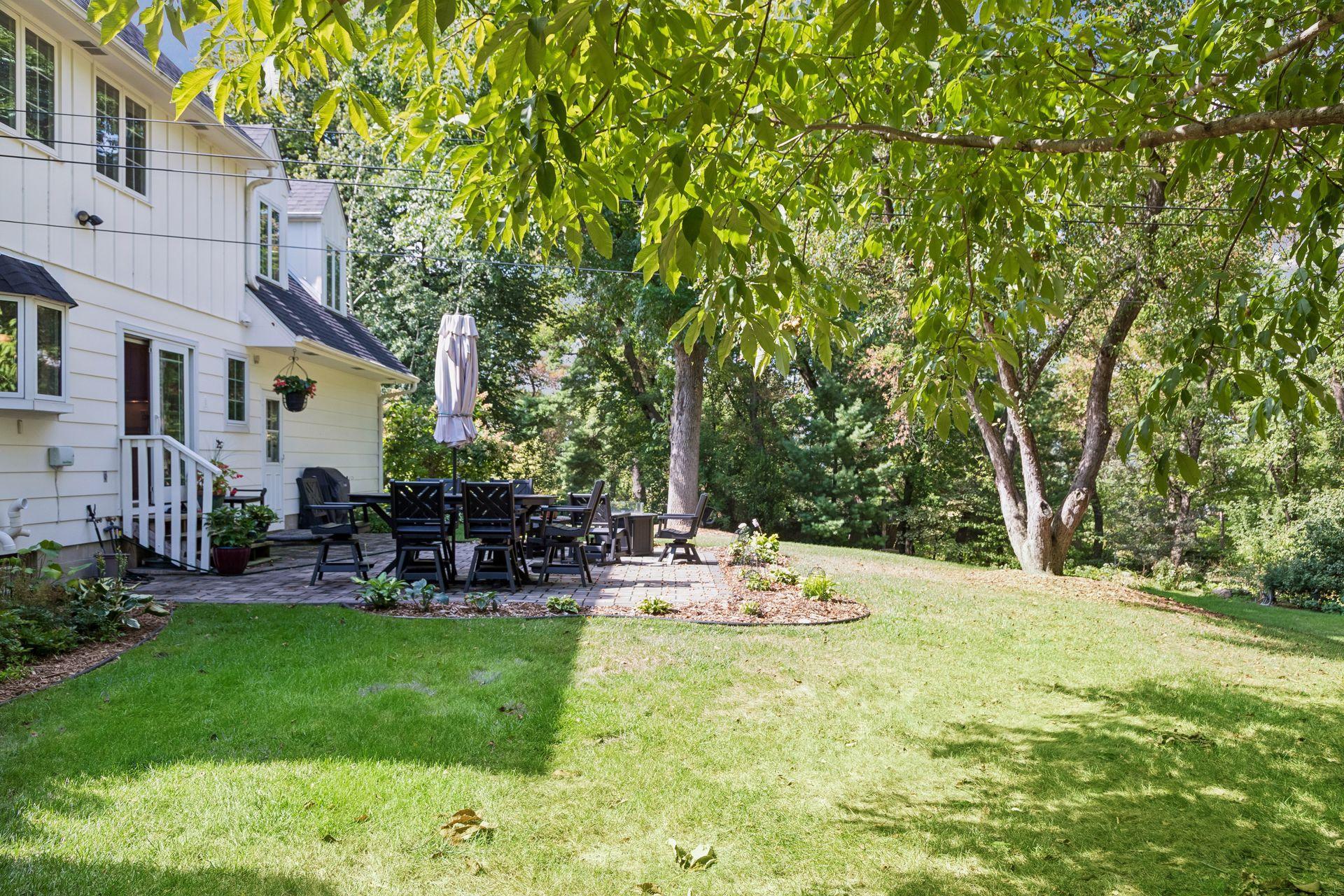 View of Residential at 991 Caren Court, Mendota Heights MN 55118, Mendota Heights (42 of 54) - Mike Wilen | Minnesota Team Real Estate