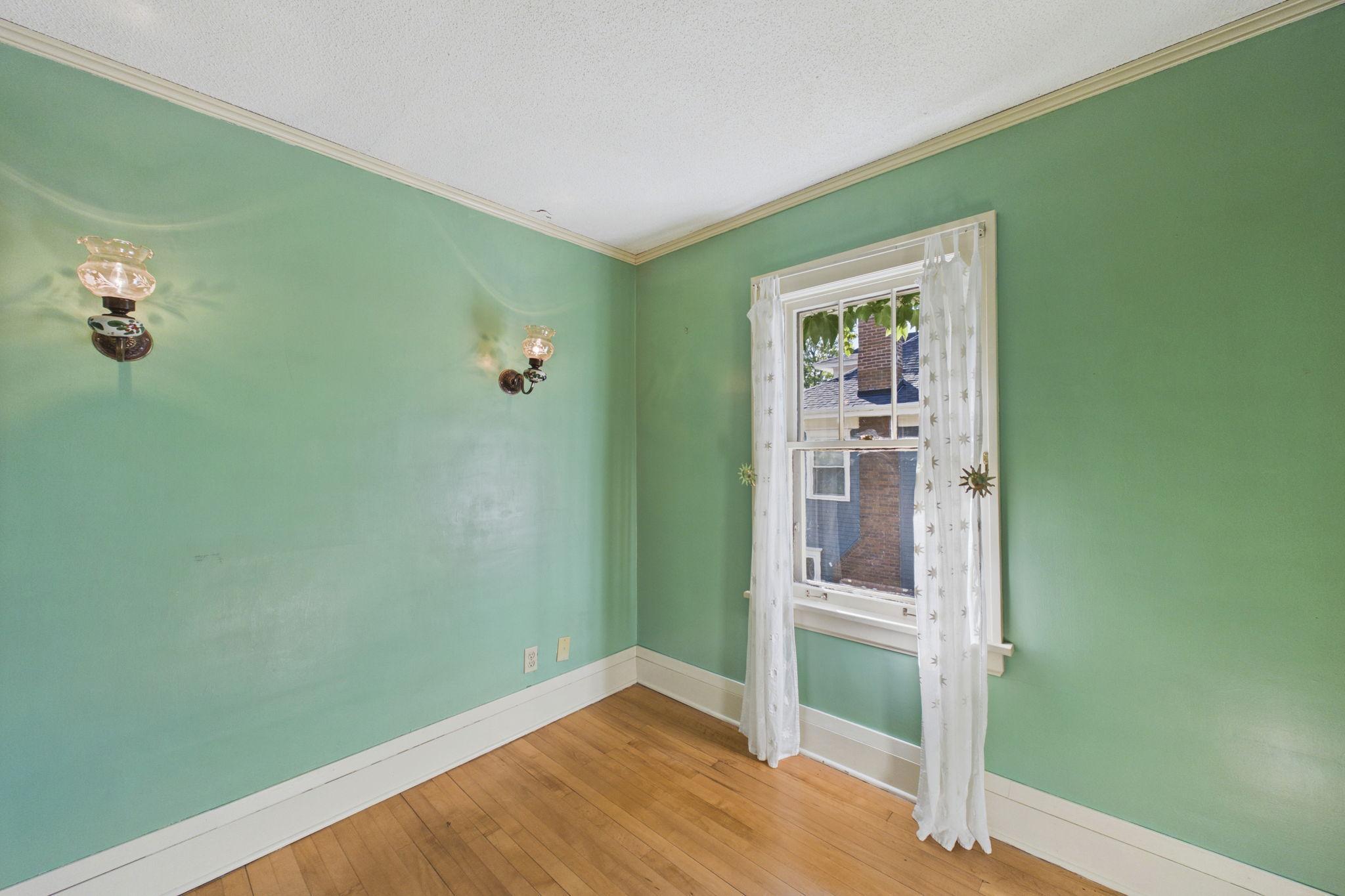 View of Residential at 1663 Berkeley Avenue, Saint Paul MN 55105, Saint Paul (24 of 38) - Mike Wilen | Minnesota Team Real Estate