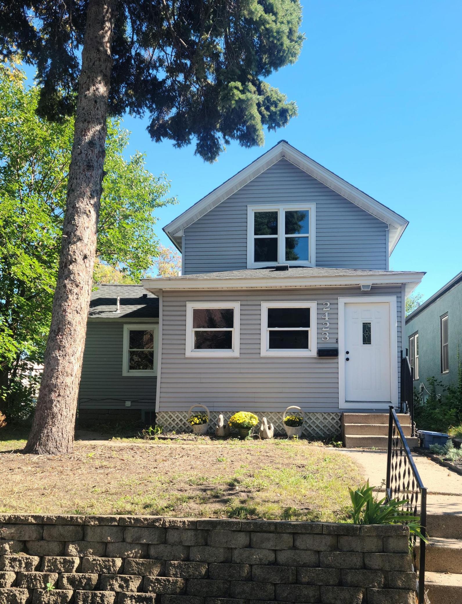 View of Residential at 2423 Quincy Street, Minneapolis MN 55418, Minneapolis (2 of 55) - Mike Wilen | Minnesota Team Real Estate