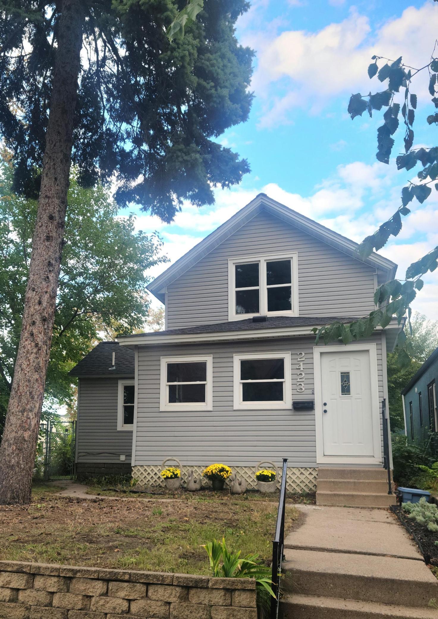View of Residential at 2423 Quincy Street, Minneapolis MN 55418, Minneapolis (4 of 55) - Mike Wilen | Minnesota Team Real Estate