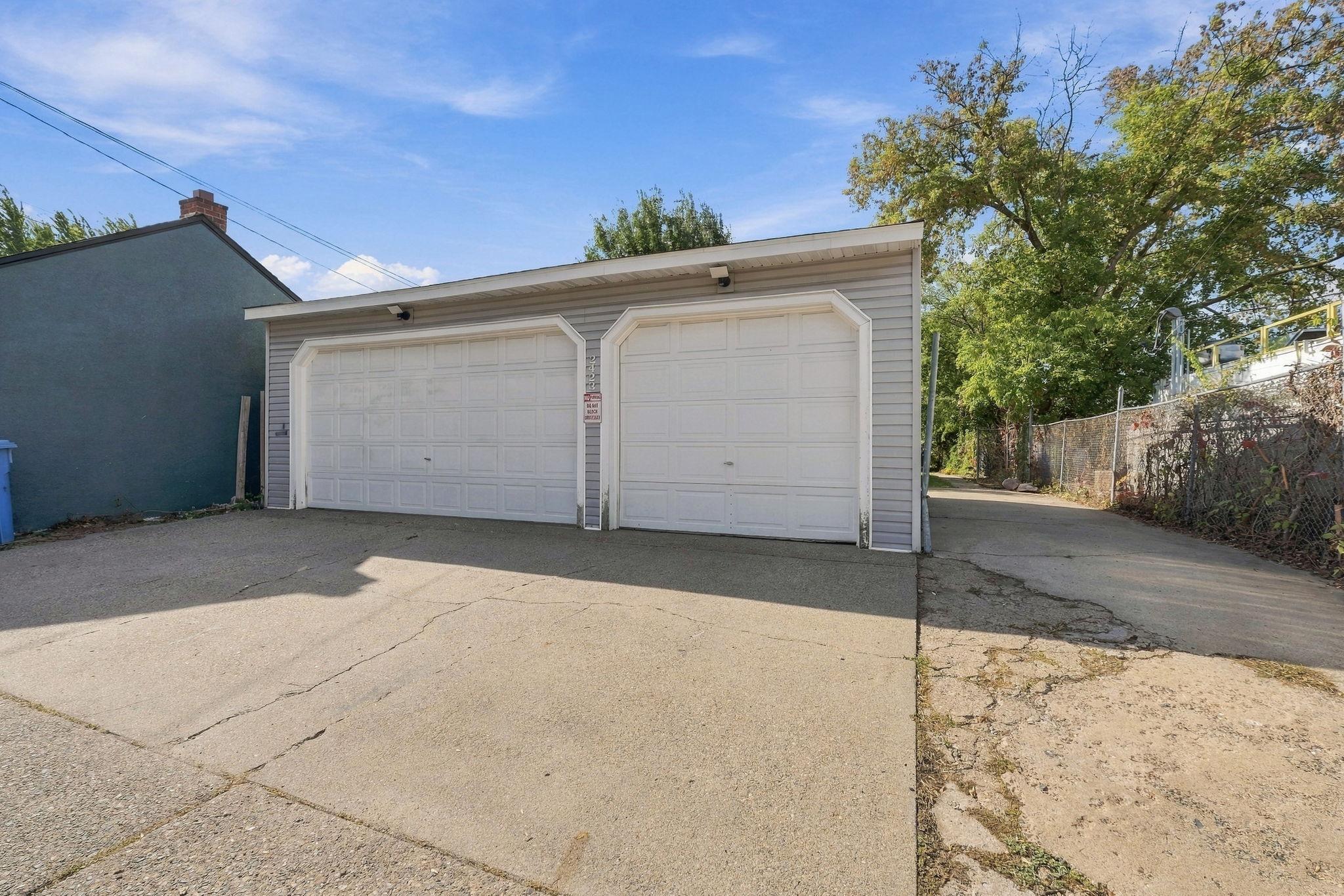 View of Residential at 2423 Quincy Street, Minneapolis MN 55418, Minneapolis (53 of 55) - Mike Wilen | Minnesota Team Real Estate