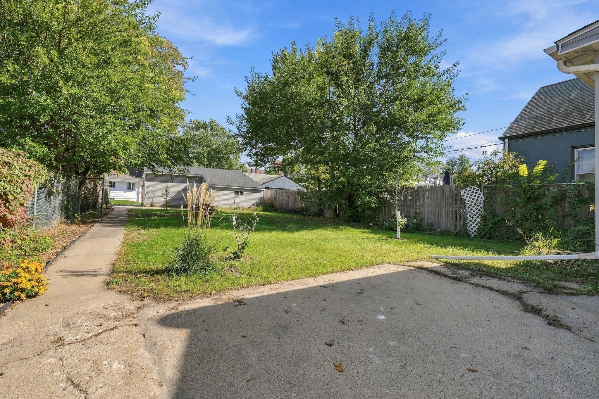 View of Residential at 2423 Quincy Street, Minneapolis MN 55418, Minneapolis (50 of 55) - Mike Wilen | Minnesota Team Real Estate
