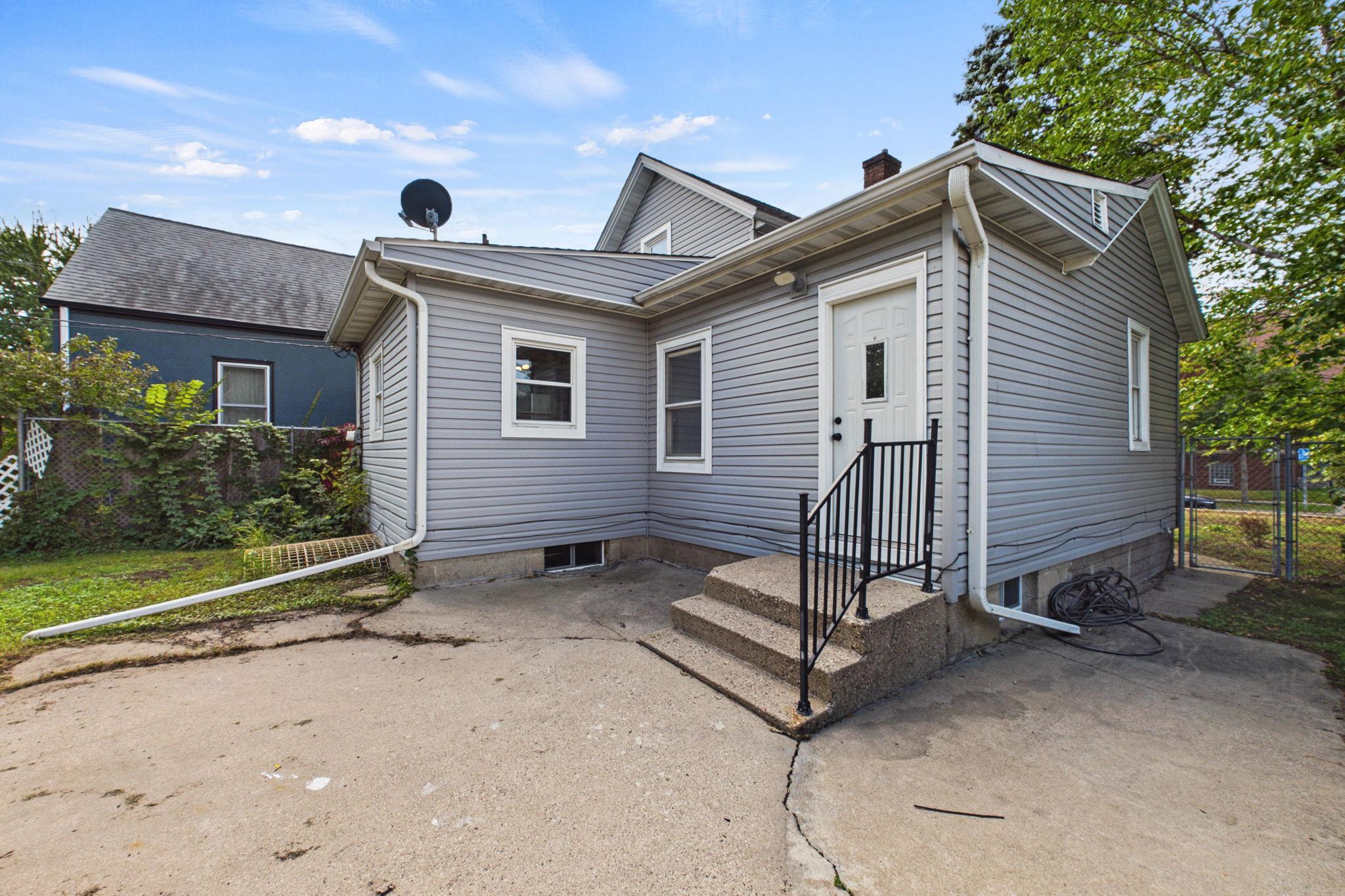 View of Residential at 2423 Quincy Street, Minneapolis MN 55418, Minneapolis (43 of 55) - Mike Wilen | Minnesota Team Real Estate