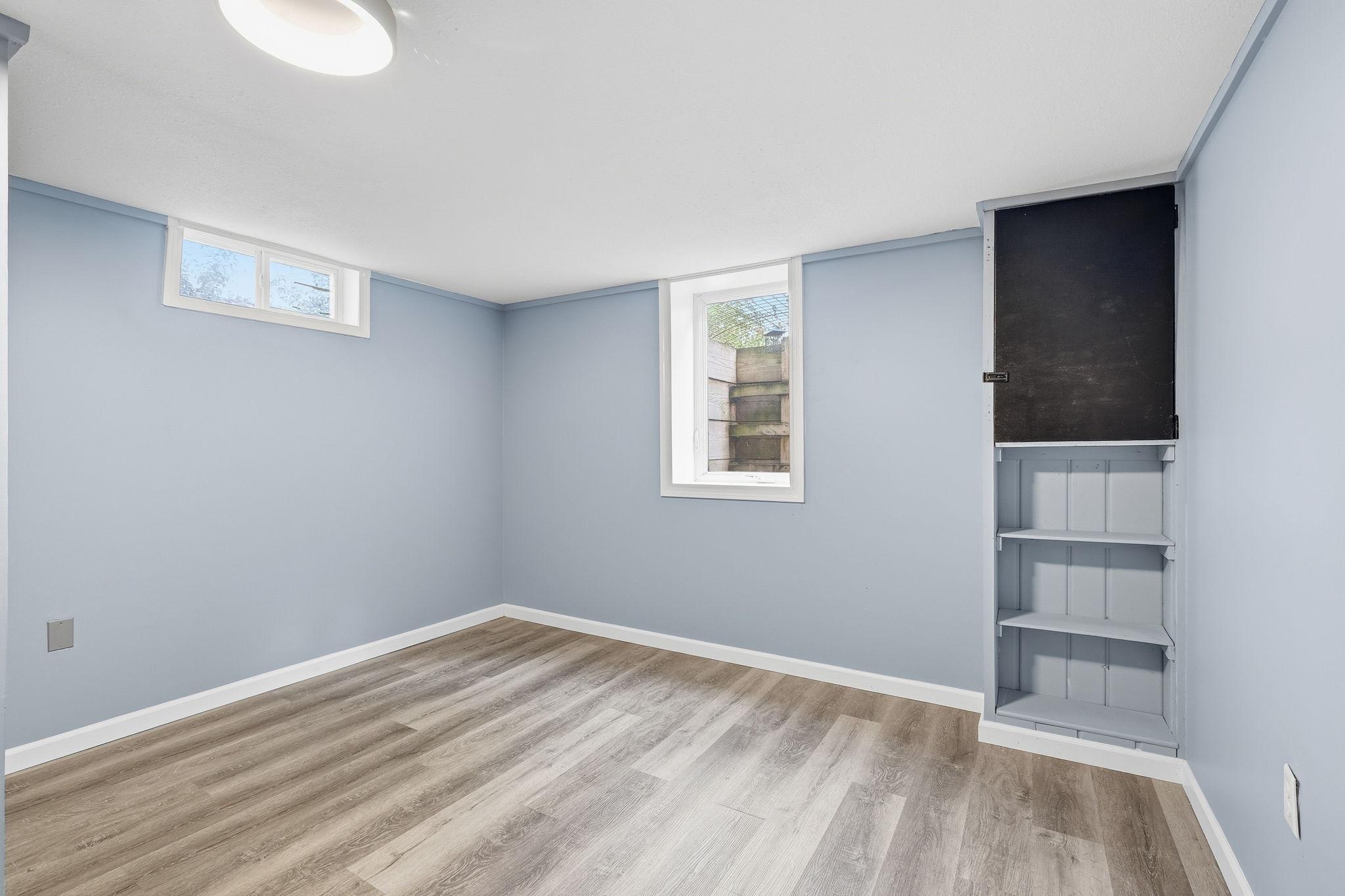 View of Residential at 2423 Quincy Street, Minneapolis MN 55418, Minneapolis (36 of 55) - Mike Wilen | Minnesota Team Real Estate
