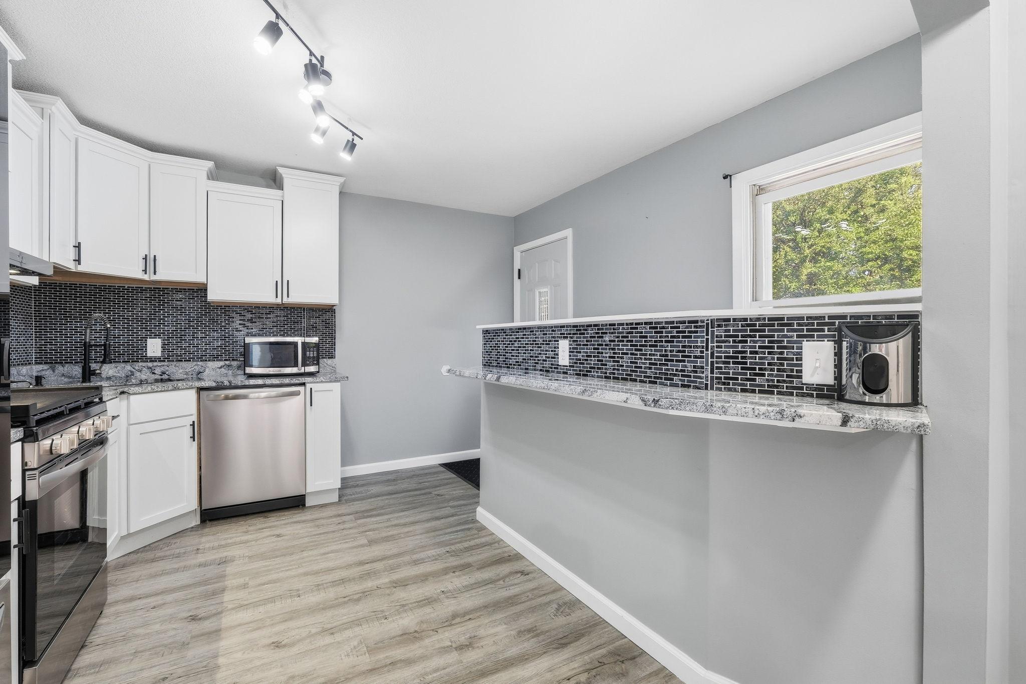 View of Residential at 2423 Quincy Street, Minneapolis MN 55418, Minneapolis (25 of 55) - Mike Wilen | Minnesota Team Real Estate