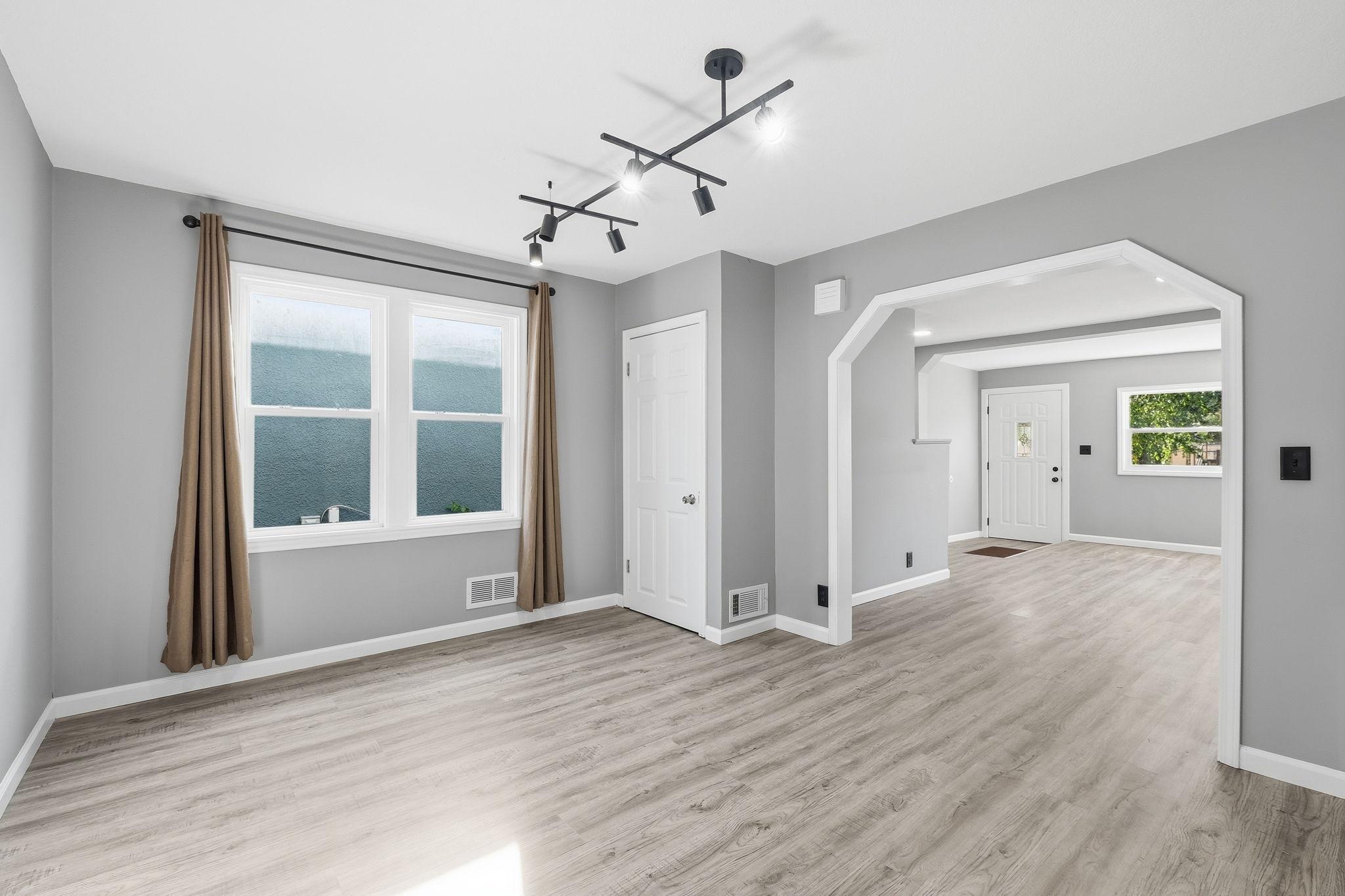 View of Residential at 2423 Quincy Street, Minneapolis MN 55418, Minneapolis (16 of 55) - Mike Wilen | Minnesota Team Real Estate