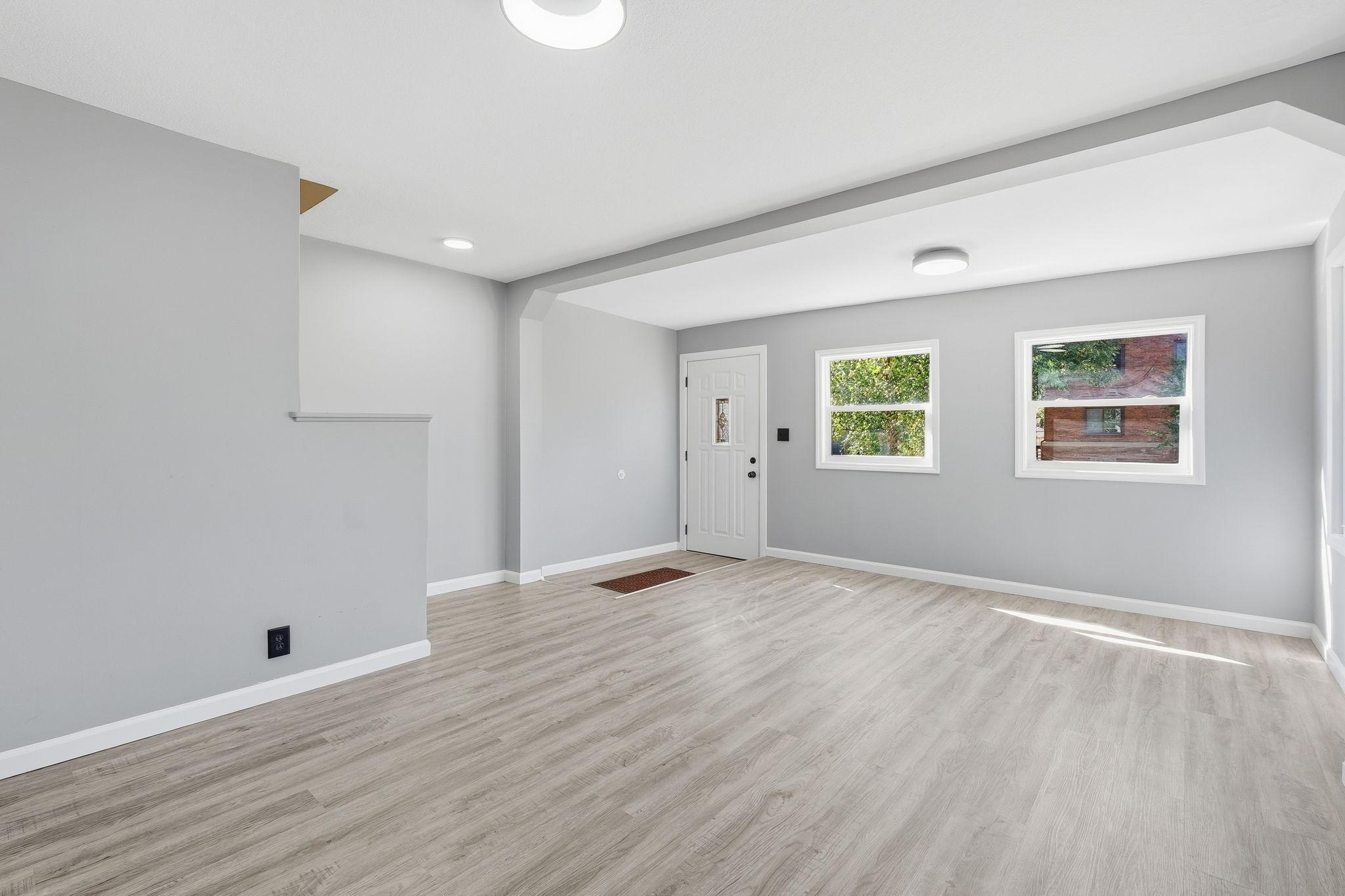 View of Residential at 2423 Quincy Street, Minneapolis MN 55418, Minneapolis (14 of 55) - Mike Wilen | Minnesota Team Real Estate