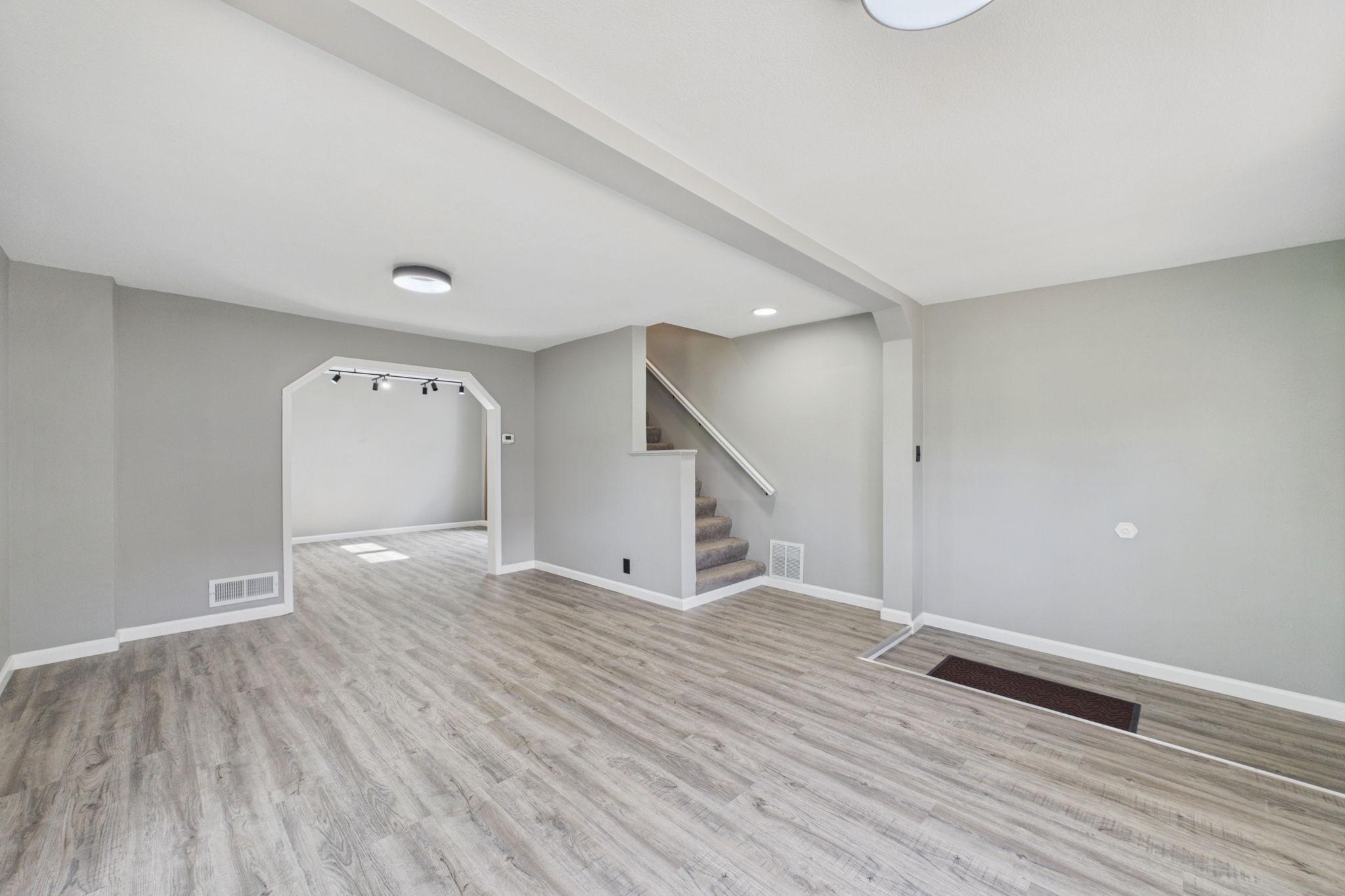View of Residential at 2423 Quincy Street, Minneapolis MN 55418, Minneapolis (11 of 55) - Mike Wilen | Minnesota Team Real Estate