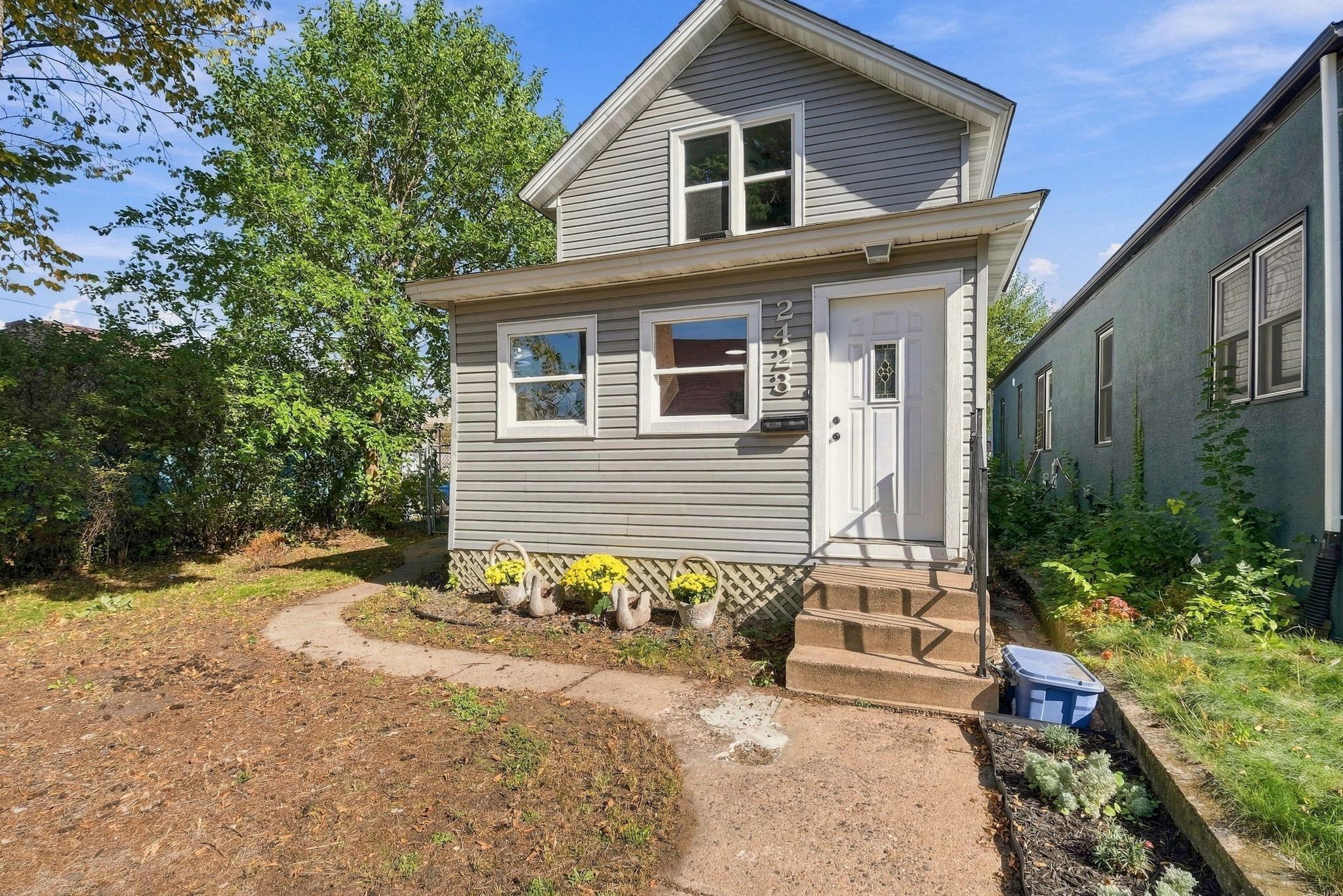 View of Residential at 2423 Quincy Street, Minneapolis MN 55418, Minneapolis (5 of 55) - Mike Wilen | Minnesota Team Real Estate