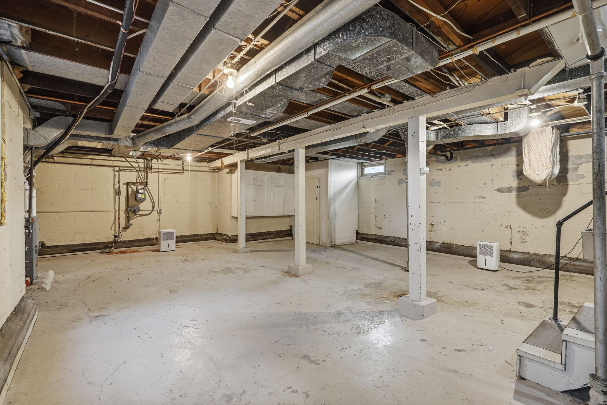 View of Residential at 2343 Benjamin Street, Minneapolis MN 55418, Minneapolis (23 of 26) - Mike Wilen | Minnesota Team Real Estate