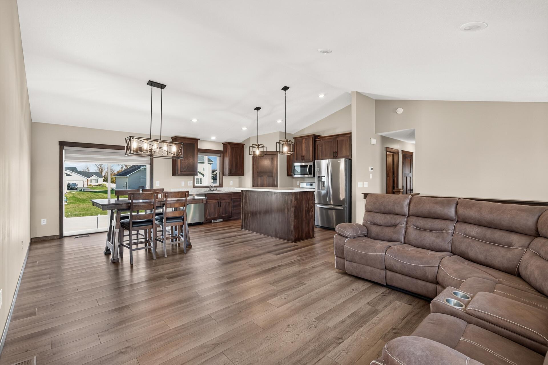 View of Residential at 386 Neisen Avenue, Delano MN 55328, Delano (7 of 30) - Mike Wilen | Minnesota Team Real Estate