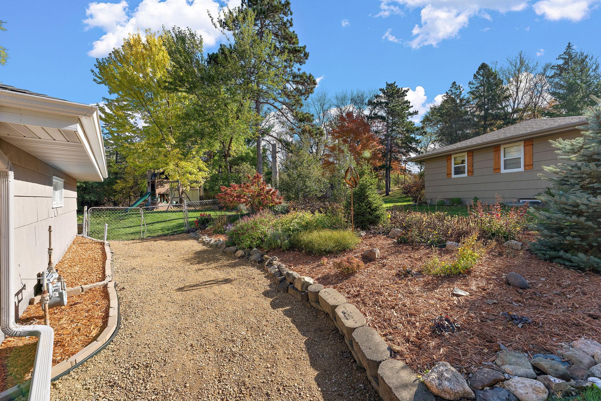 View of Residential at 14913 Sharon Lane, Burnsville MN 55306, Burnsville (7 of 65) - Mike Wilen | Minnesota Team Real Estate