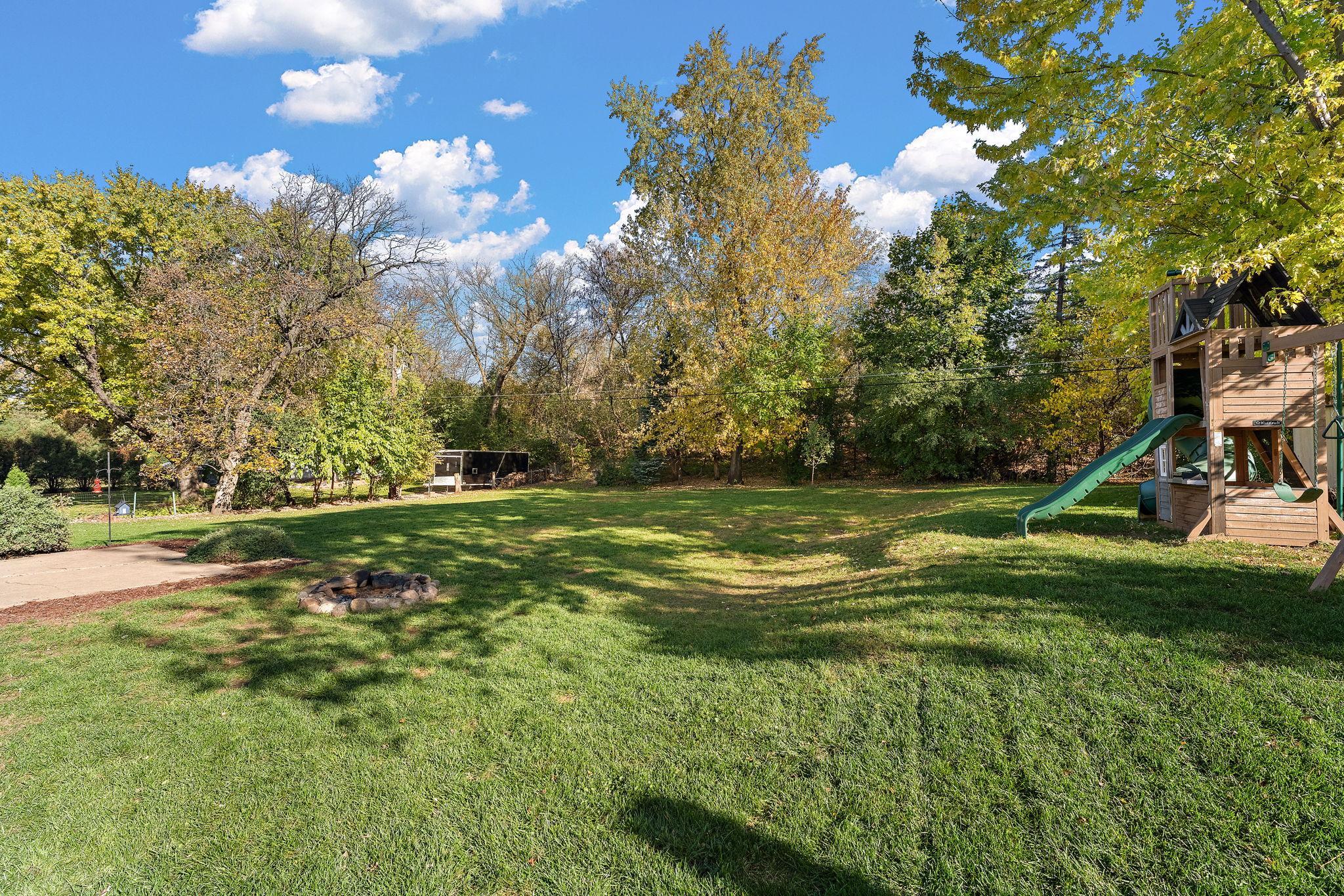 View of Residential at 14913 Sharon Lane, Burnsville MN 55306, Burnsville (49 of 65) - Mike Wilen | Minnesota Team Real Estate