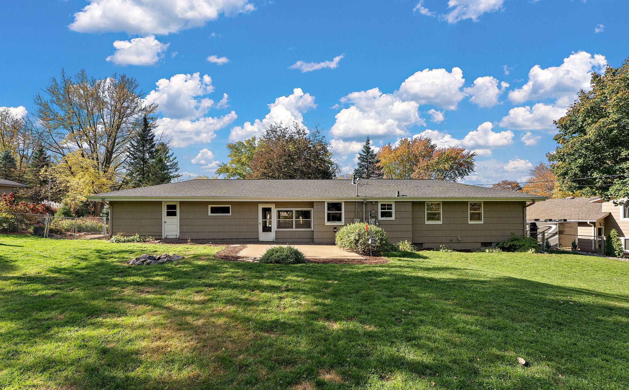 View of Residential at 14913 Sharon Lane, Burnsville MN 55306, Burnsville (45 of 65) - Mike Wilen | Minnesota Team Real Estate